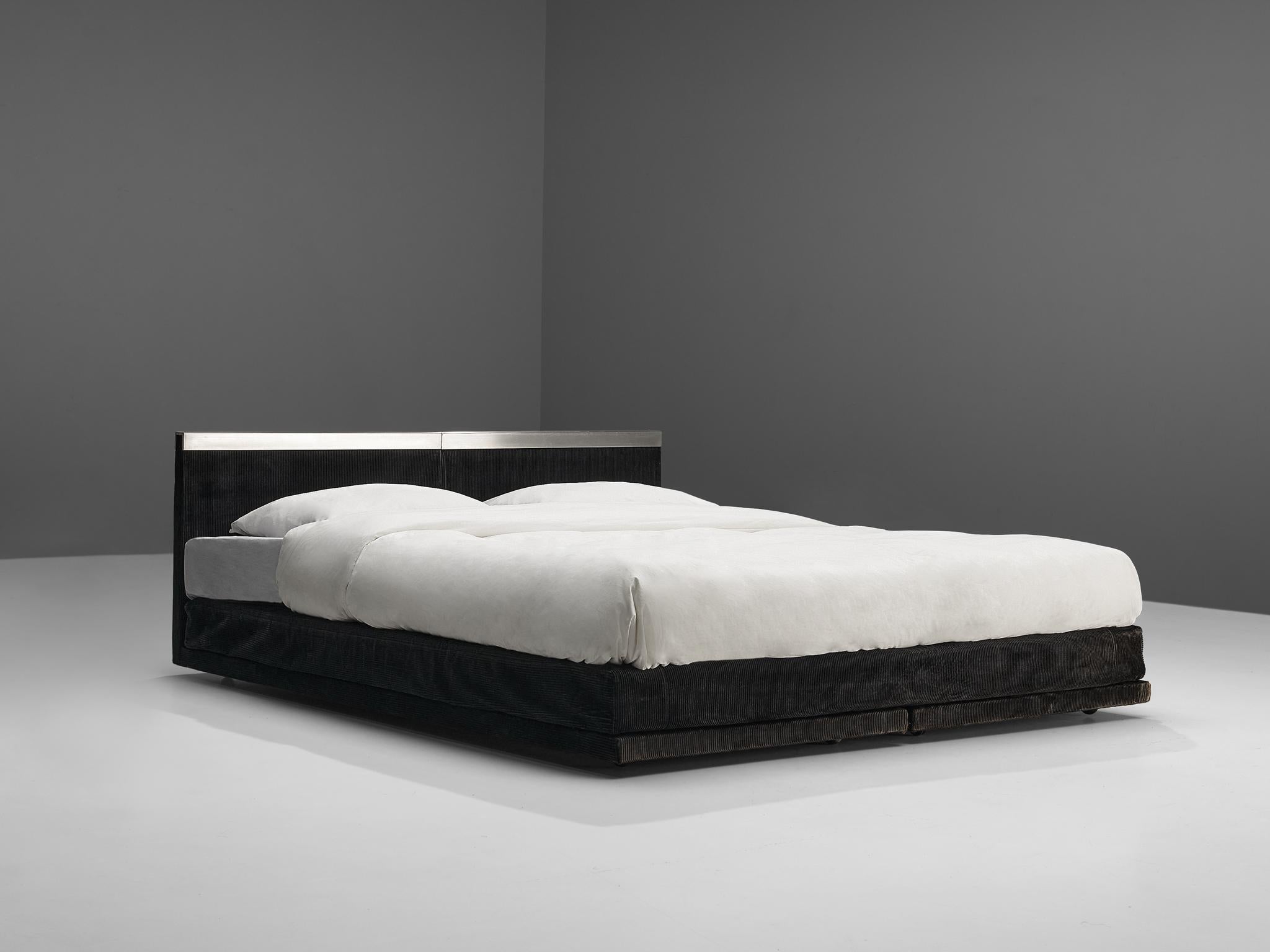 Late 20th Century Italian Custom-Made Bed by Bazzani with Aluminium Details  For Sale