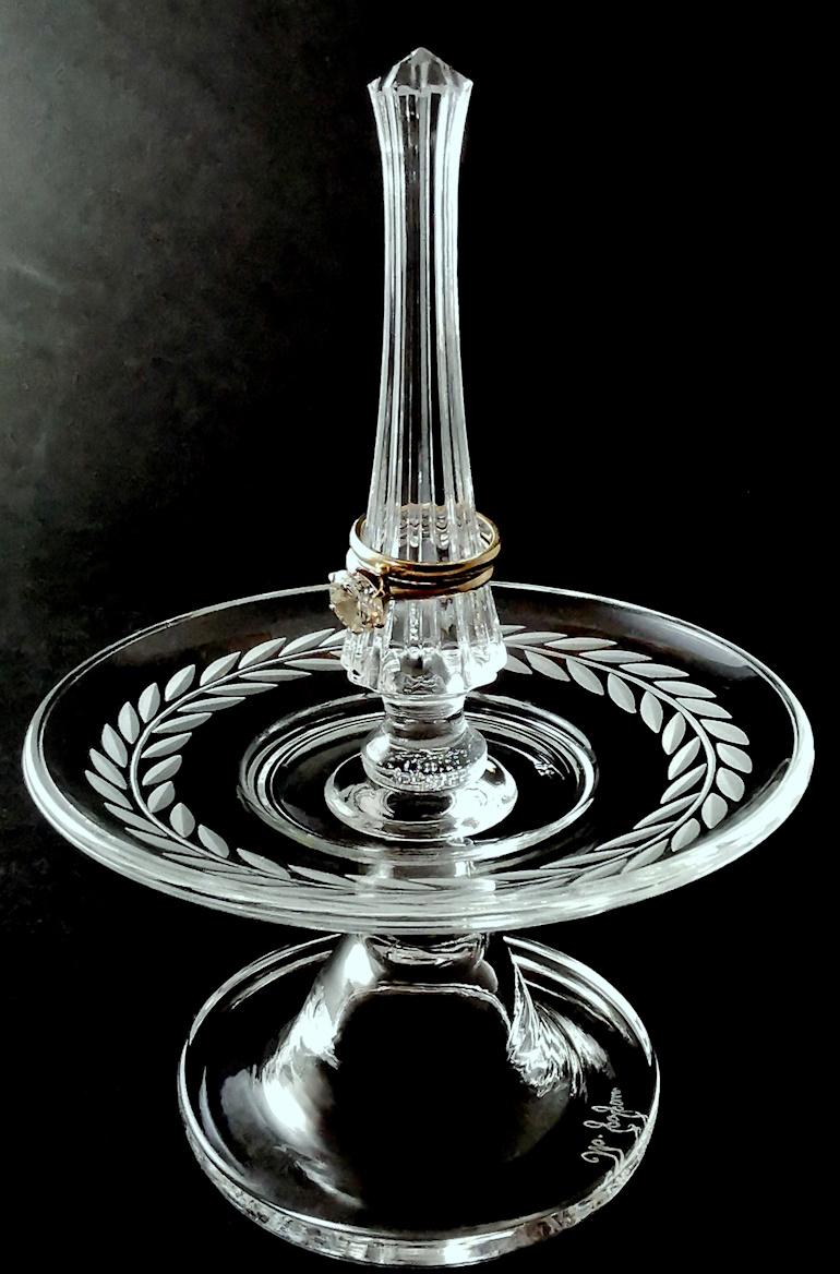 Italian Cut And Ground Crystal Ring Holder 9