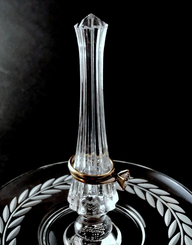 Italian Cut And Ground Crystal Ring Holder 10