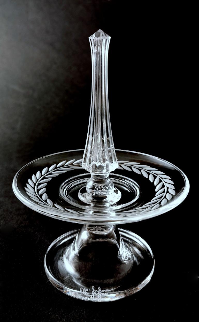 Hand-Crafted Italian Cut And Ground Crystal Ring Holder