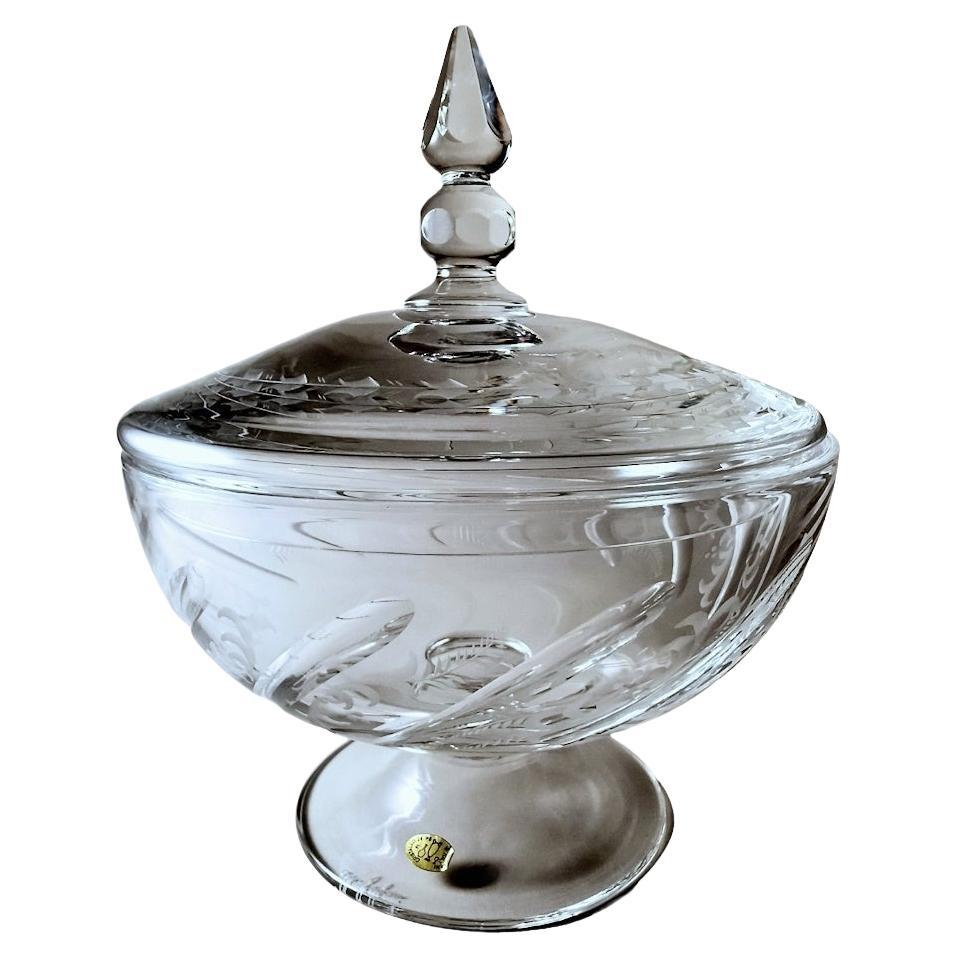 Italian Cut And Ground Crystal Table Centerpiece With Lid For Sale