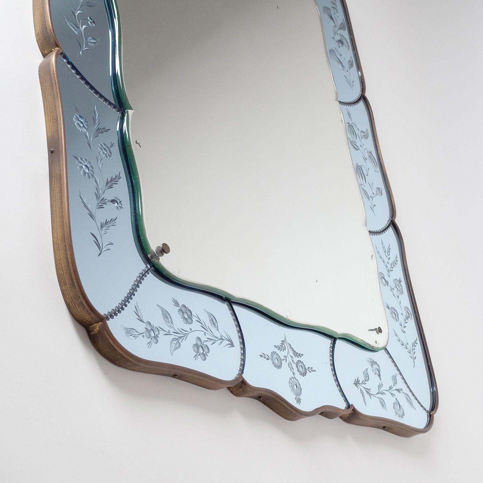 Italian Cut Glass Mirror, 1940s, Luigi Brusotti 2