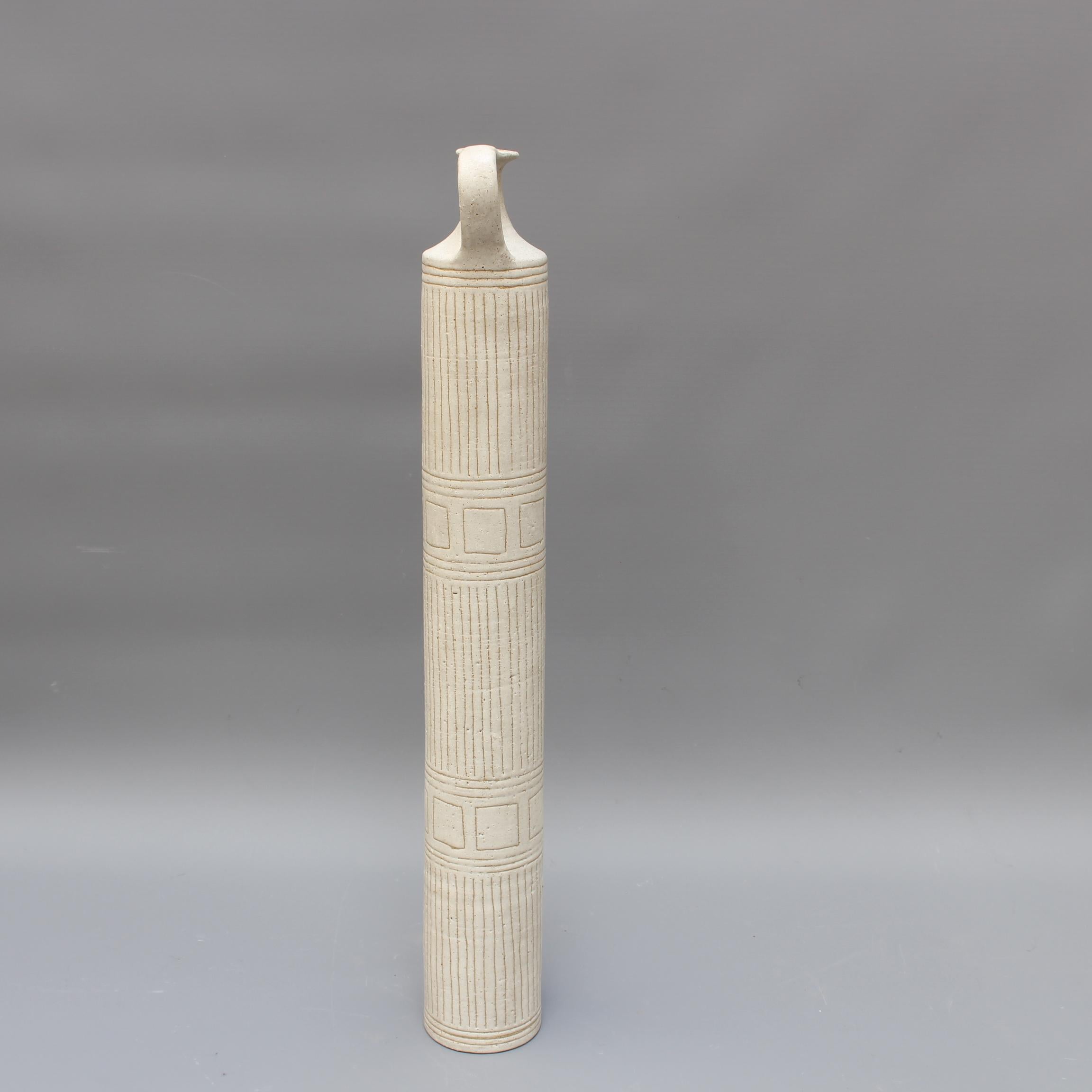 Italian Cylindrical Ceramic Vase by Bruno Gambone, circa 1970s, Large In Good Condition For Sale In London, GB