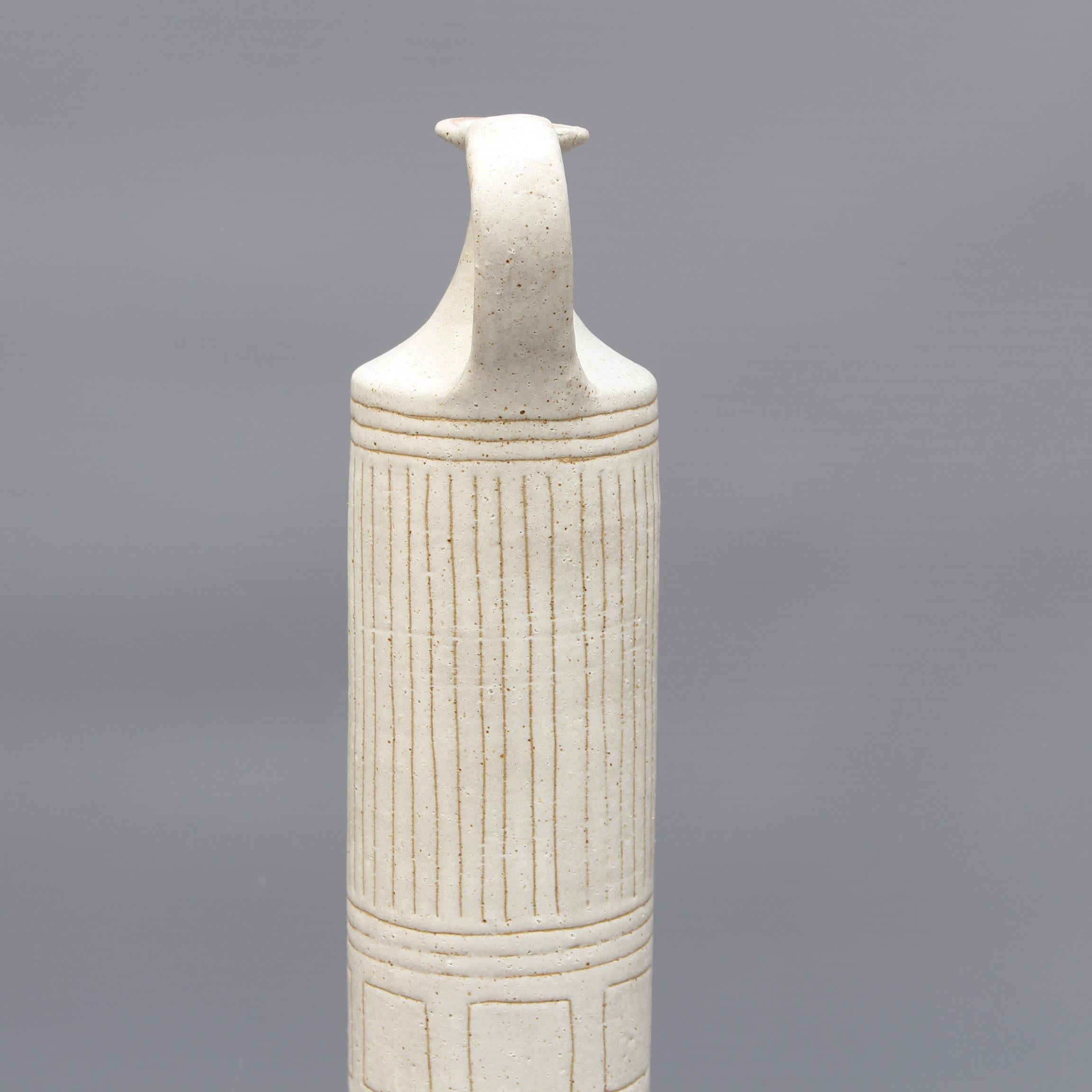 Italian Cylindrical Ceramic Vase by Bruno Gambone, circa 1970s, Large For Sale 4