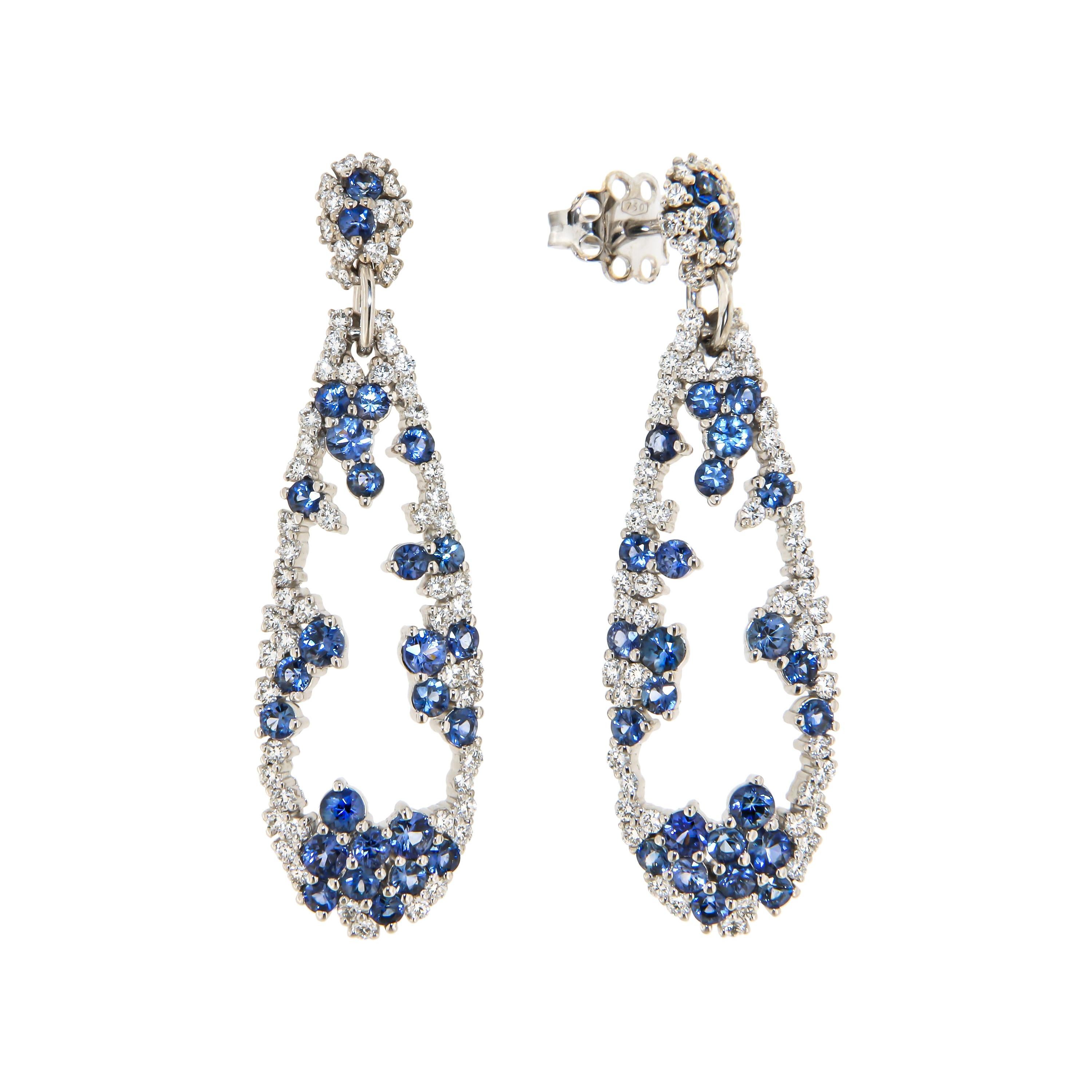 Italian Dangle Blue Sapphire Diamond Cocktail White 18k Gold Earrings for Her For Sale