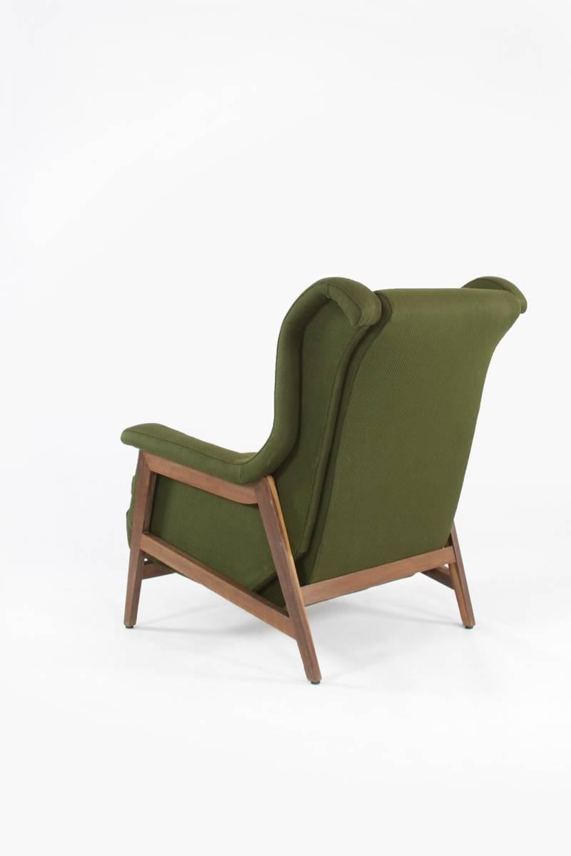 Italian Dark Olive Green Wingchair in the Manner of Gianfranco Frattini In Good Condition For Sale In Wolfurt, AT