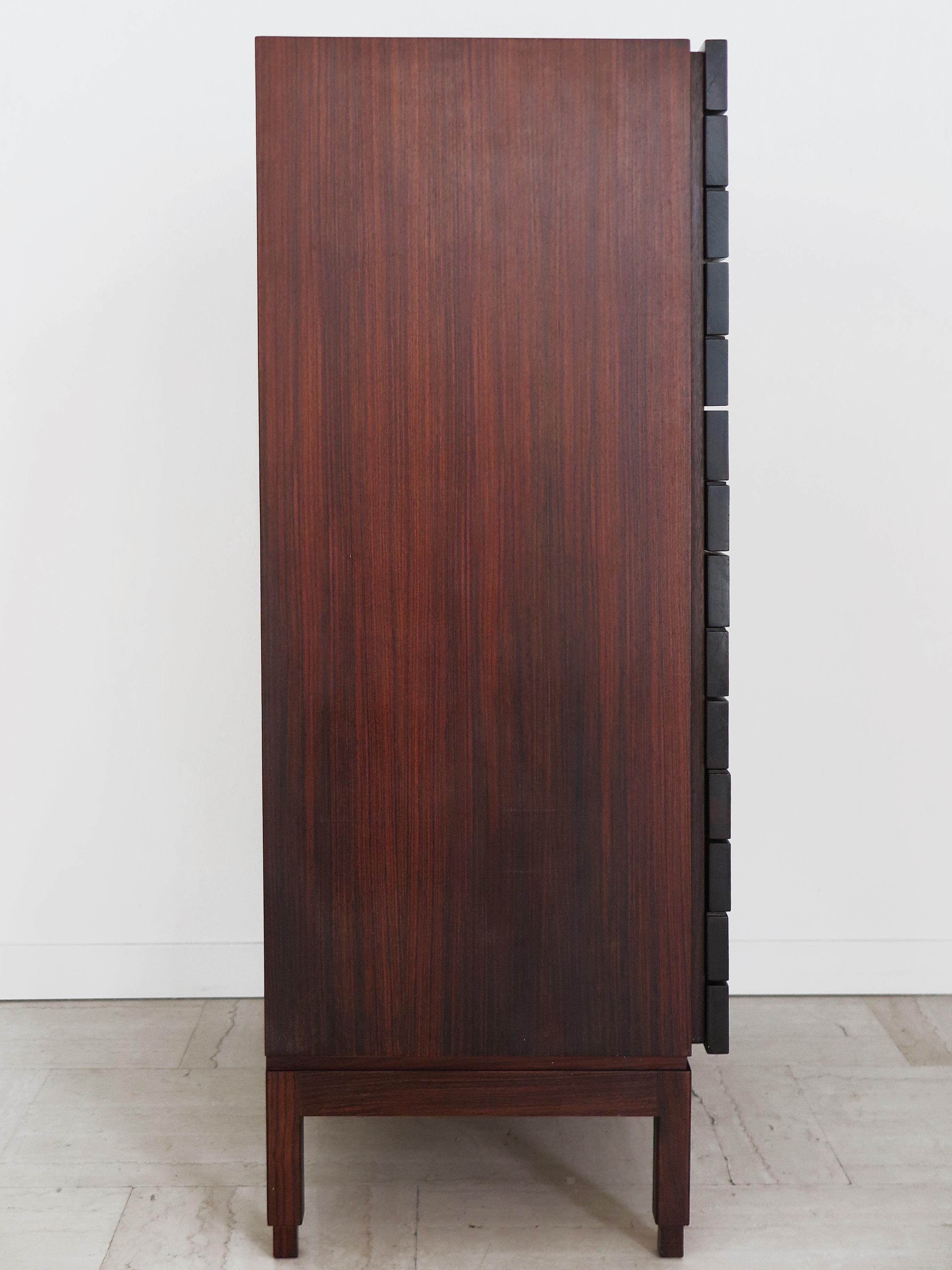 Italian Dark Wood Midcentury Modern Design Cabinet Chest of Drawers 1960s In Good Condition For Sale In Reggio Emilia, IT