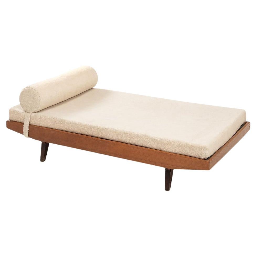Italian Daybed Attributed to Augusto Romano