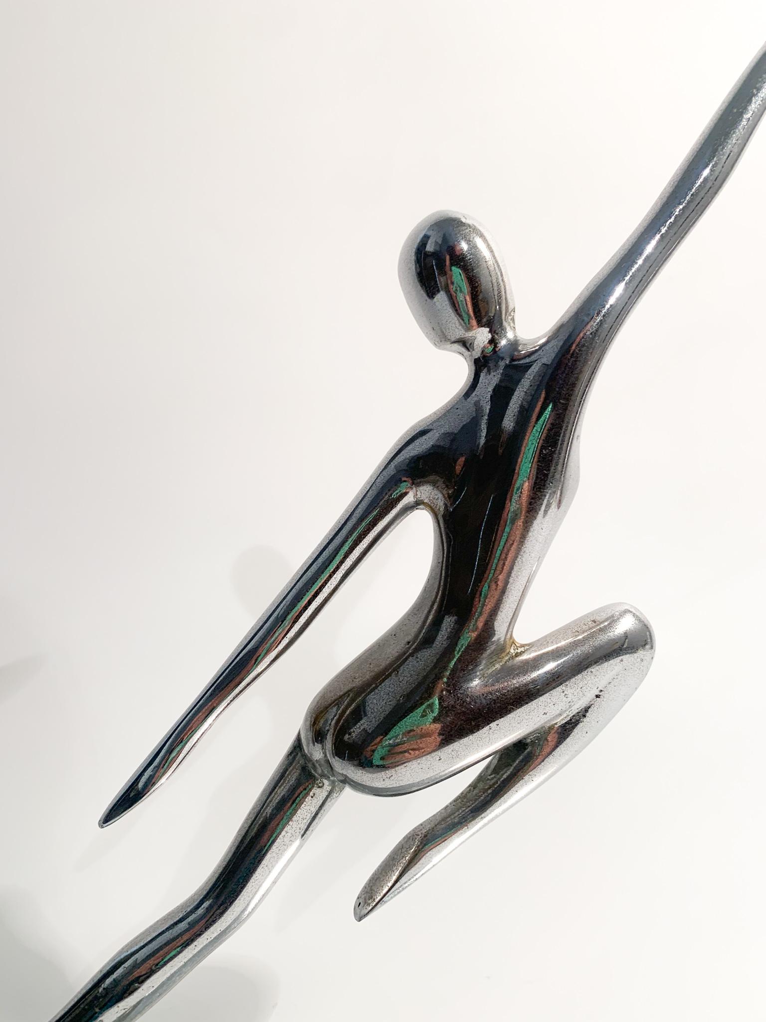 Italian Decò Sculpture of a Dancer in Artistic Metal from the 1930s 7