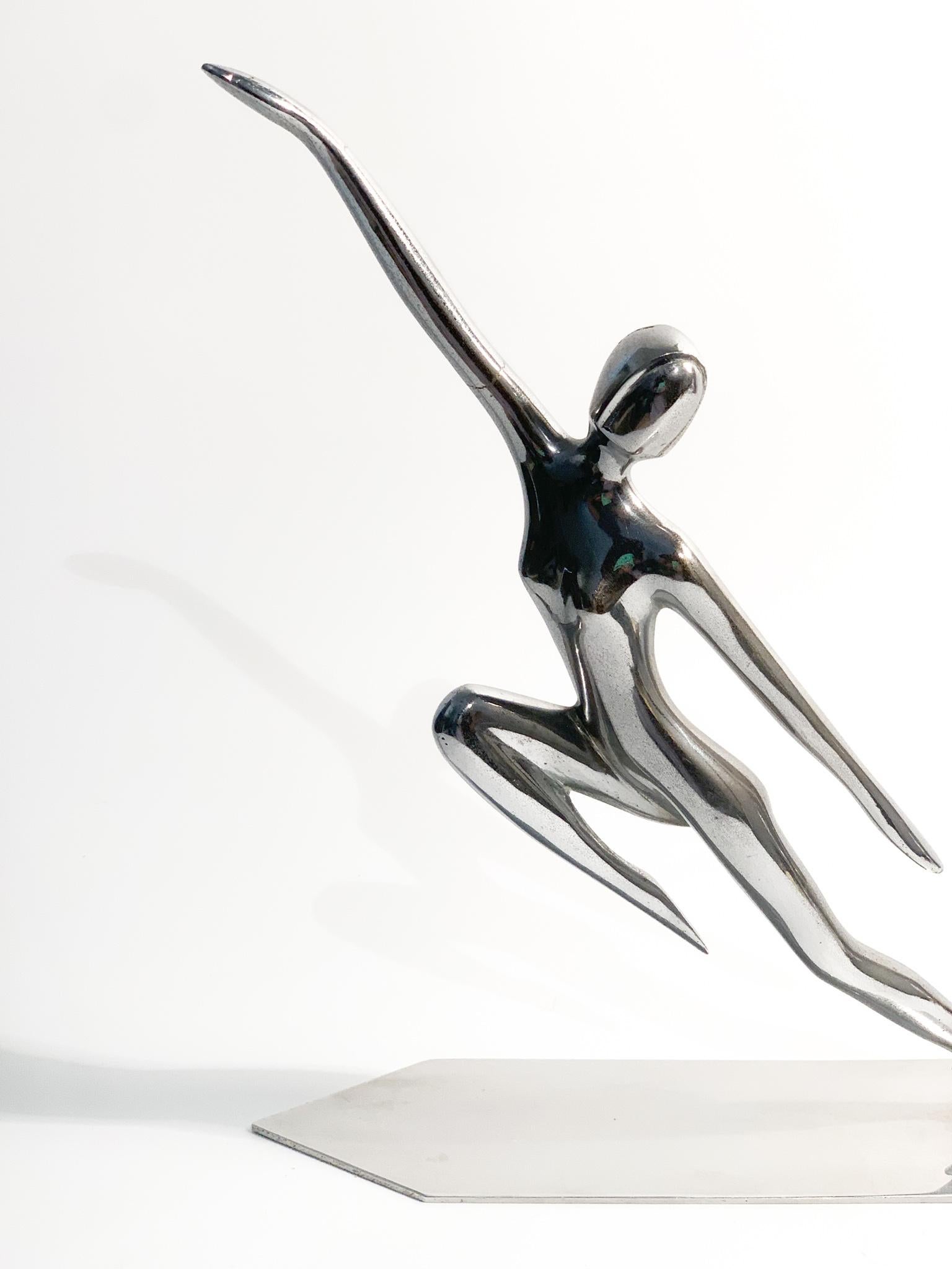 Italian Decò Sculpture of a Dancer in Artistic Metal from the 1930s 3