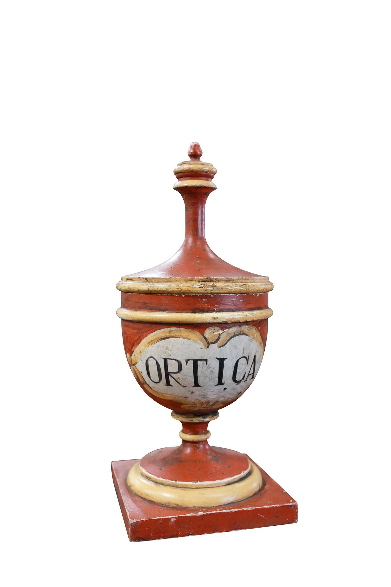 Italian Decorative Apothecary Jars in vendita 5