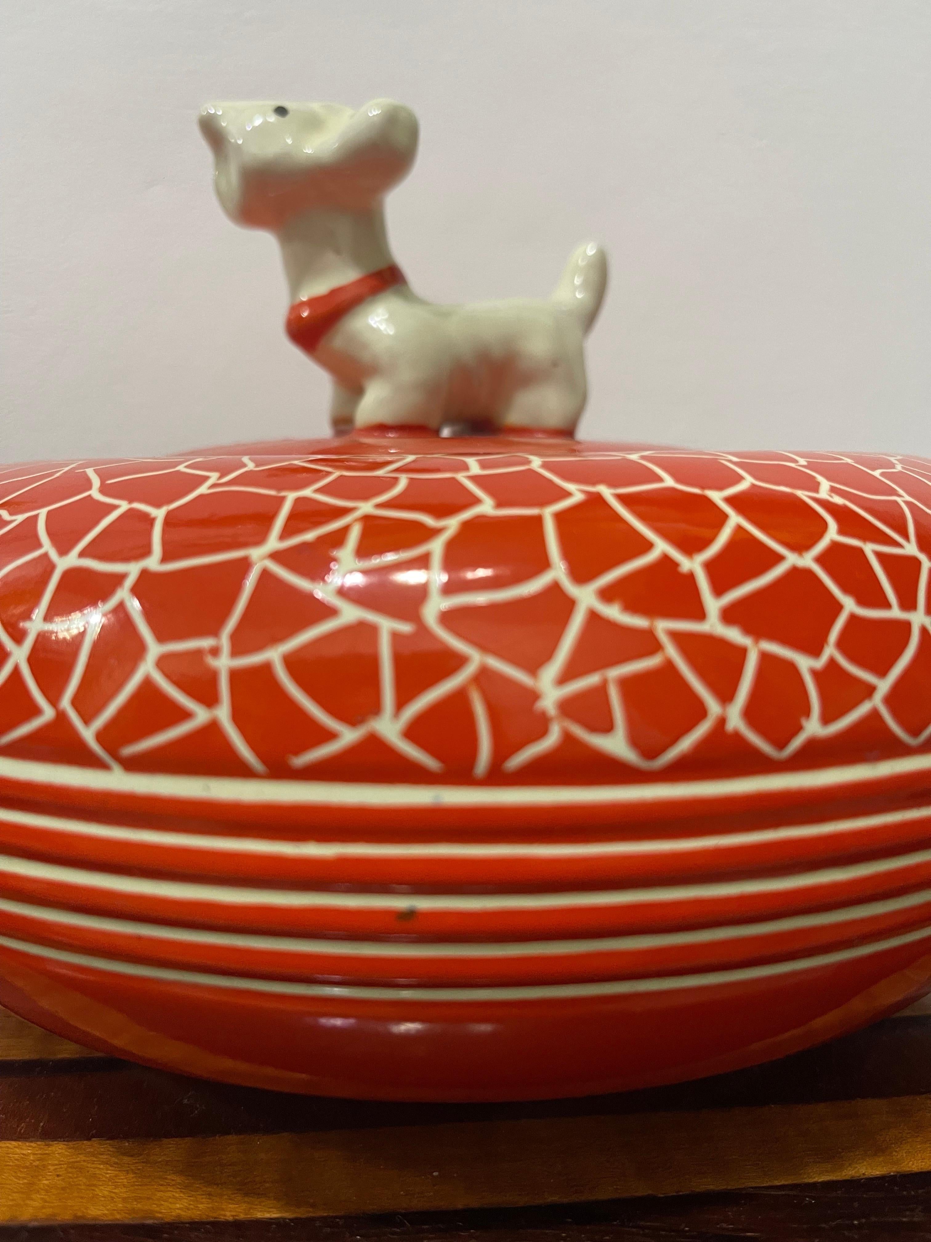Boîte en céramique décorative italienne 1940 Perugia Coral red Rometti Dog  en vente 1
