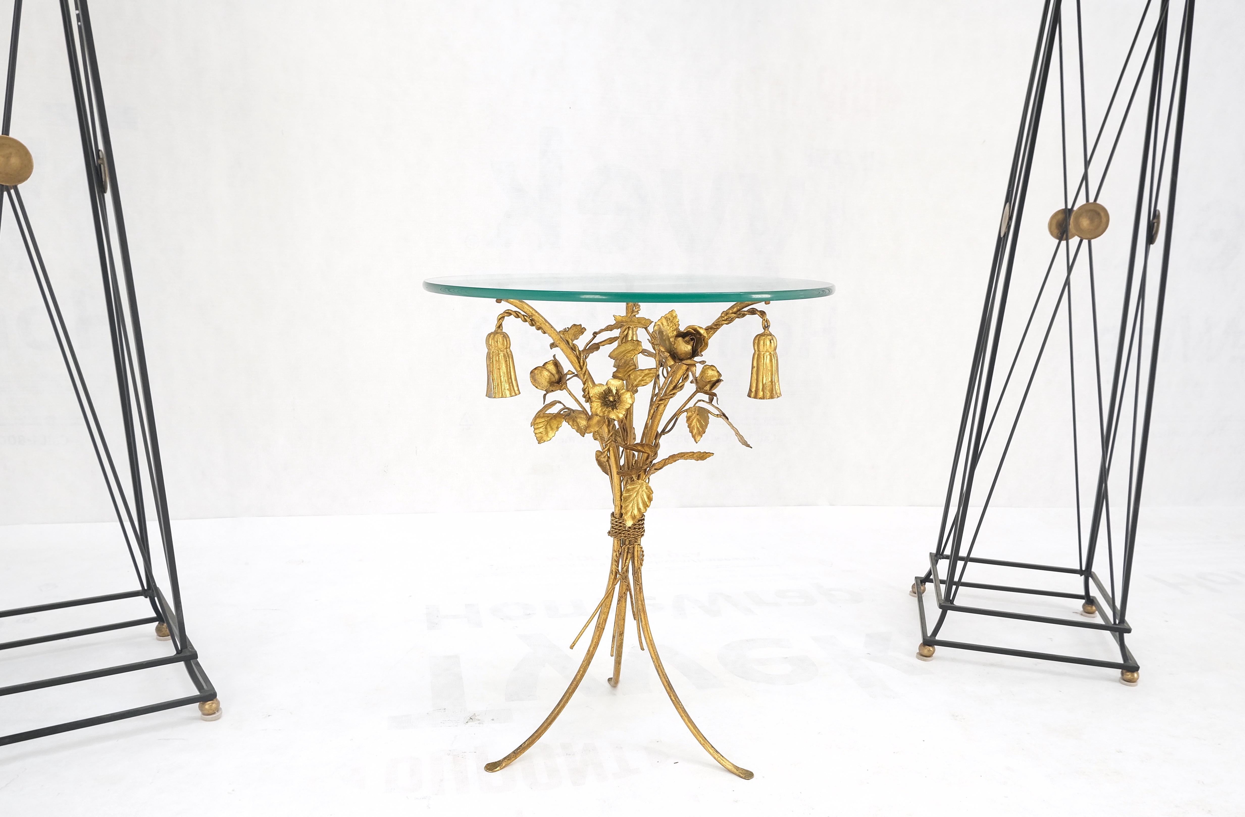 20th Century Italian Decorative Gilt Metal Flowers Round Glass Top Side End Lamp Table MINT