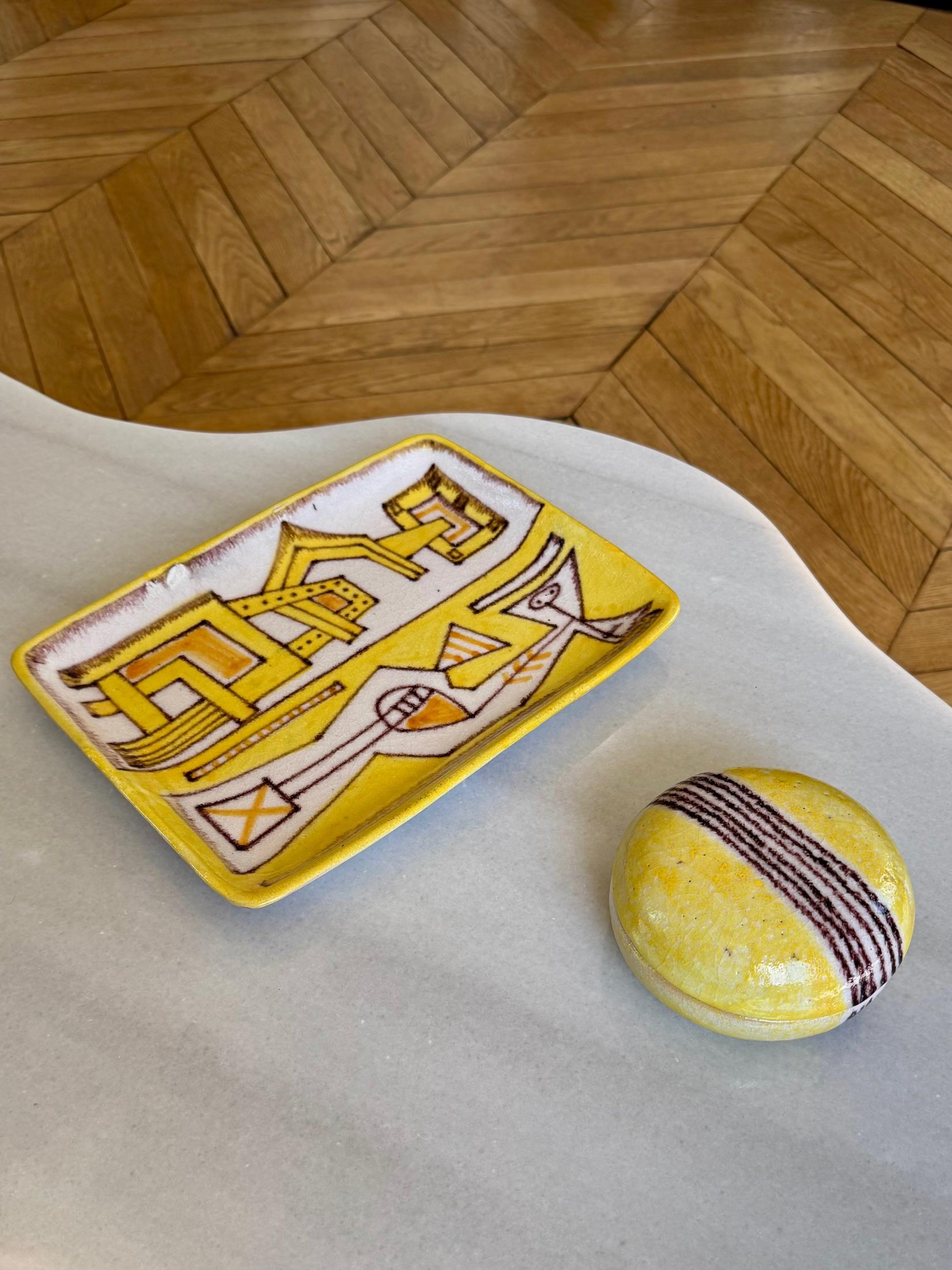 Boîte décorative italienne en céramique du milieu du siècle signée par Guido Gambone en vente 2