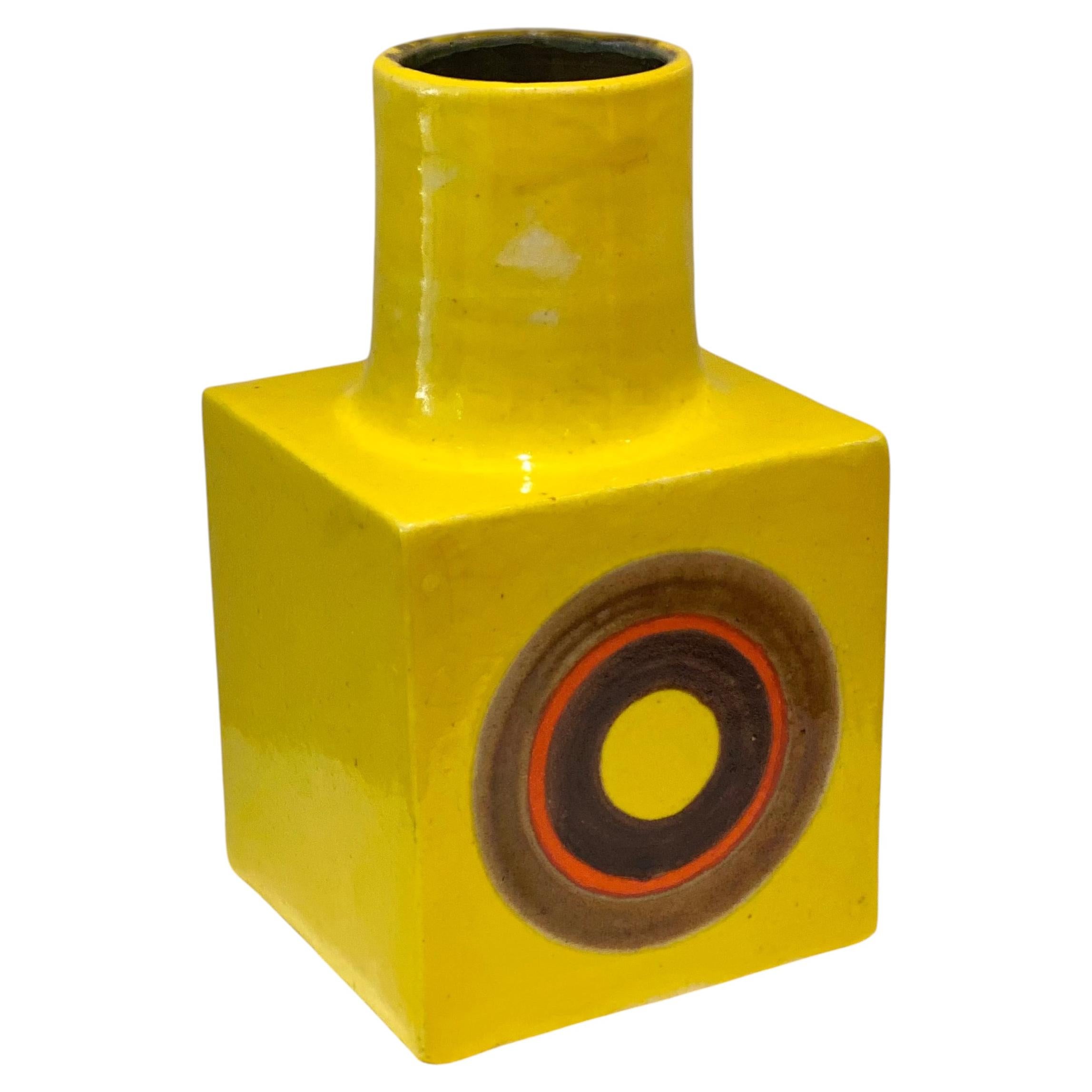 Italian Decorative Mid-Century Yellow Ceramic Vase Signed by Gambone For Sale