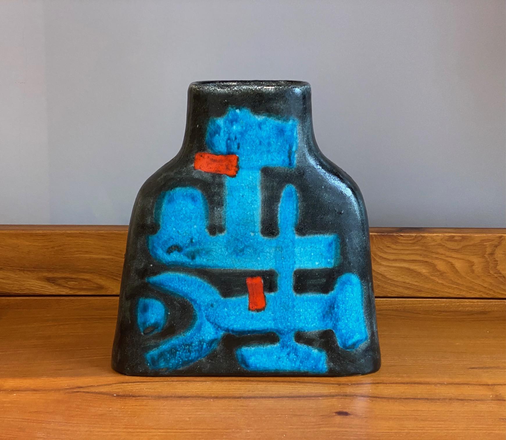 Italian Decorative Midcentury Ceramic Vase Signed by Guido Gambone 2