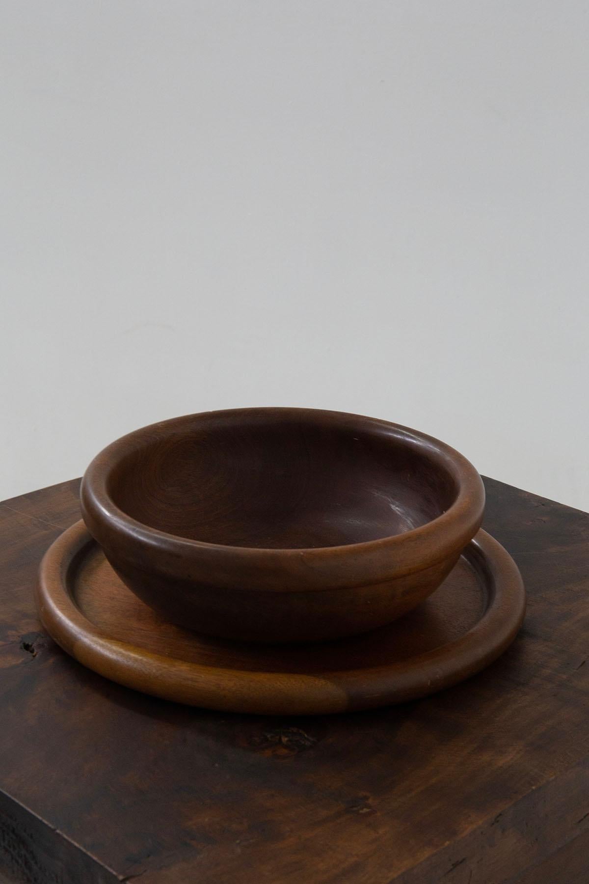 Late 20th Century Italian Decorative Wooden Bowls by by Ingo Knuth for DMK Daniela Mola, Label