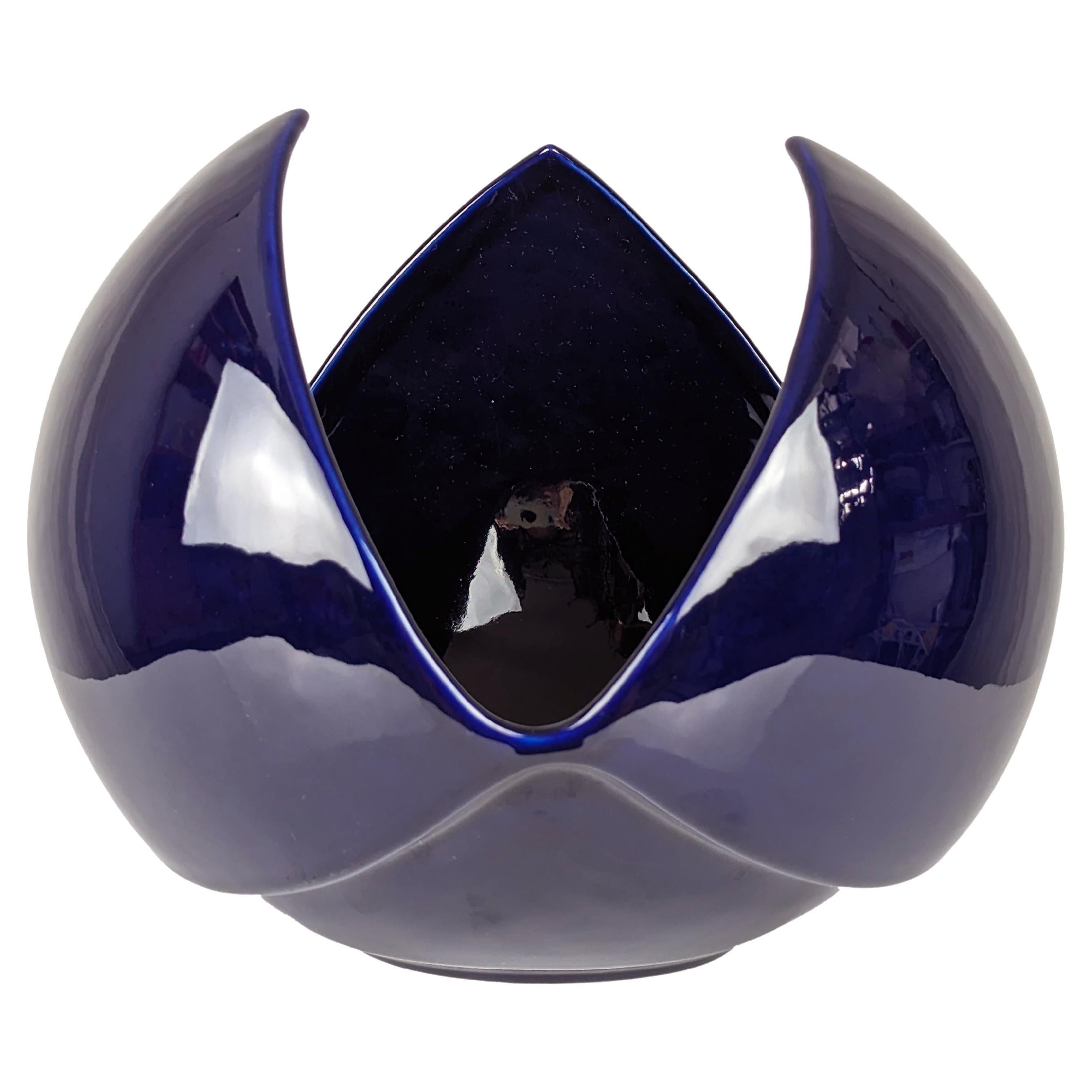 Italian deep blue ceramic vase centerpiece by Sele Arte, Nove 1970s For Sale