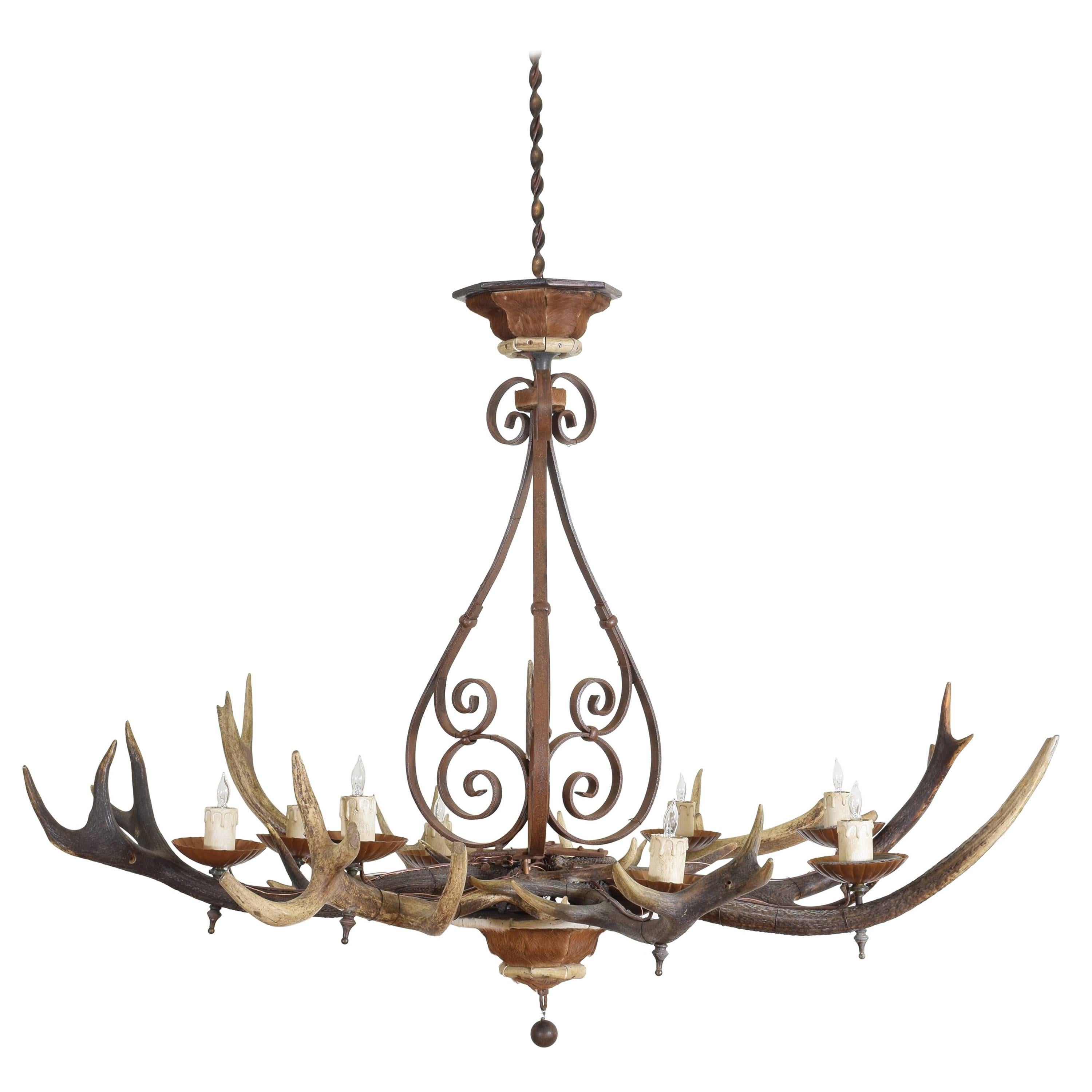 Italian Deer Antler, Eight-Light Chandelier, 20th Century, UL Wired