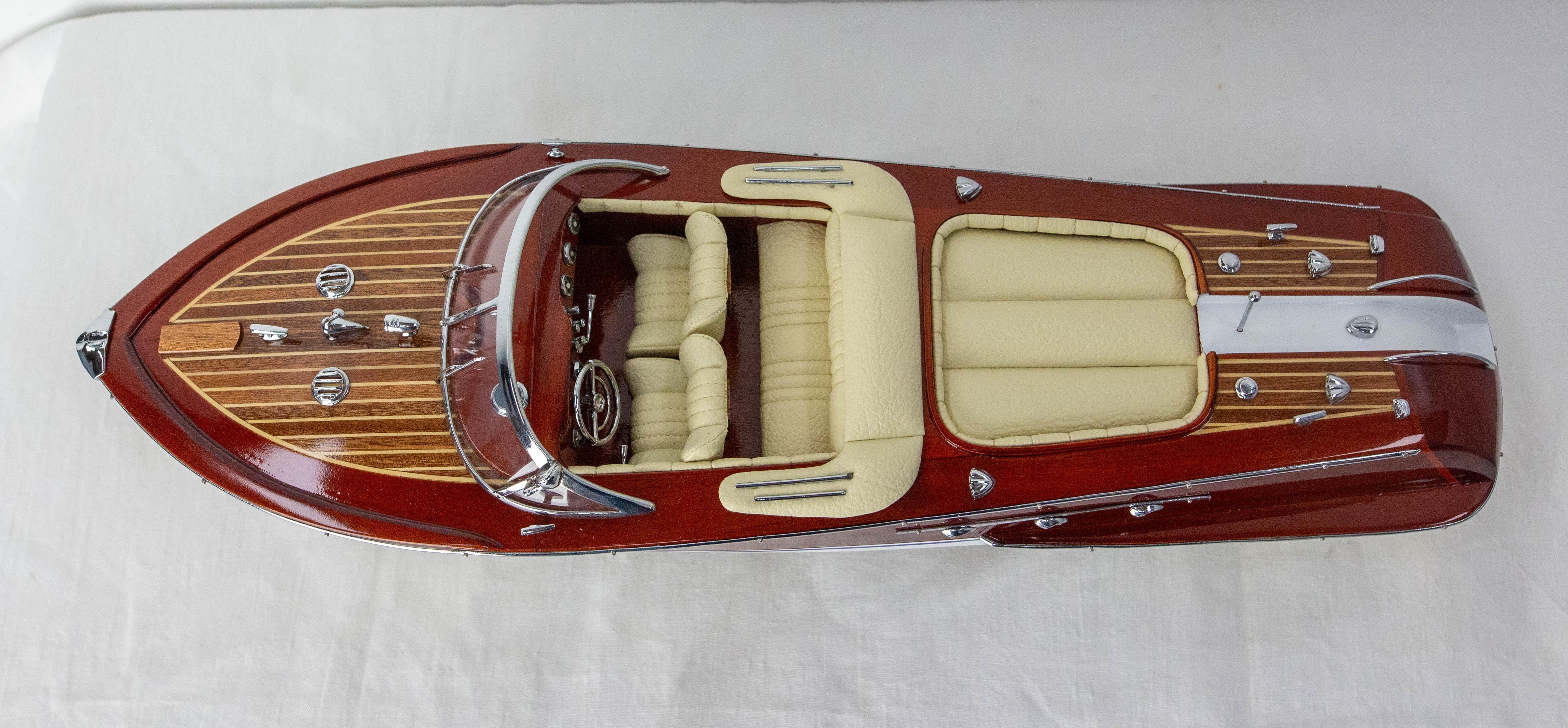 Leather Italian Deluxe Model Boat Aquarama Riva, circa 1980