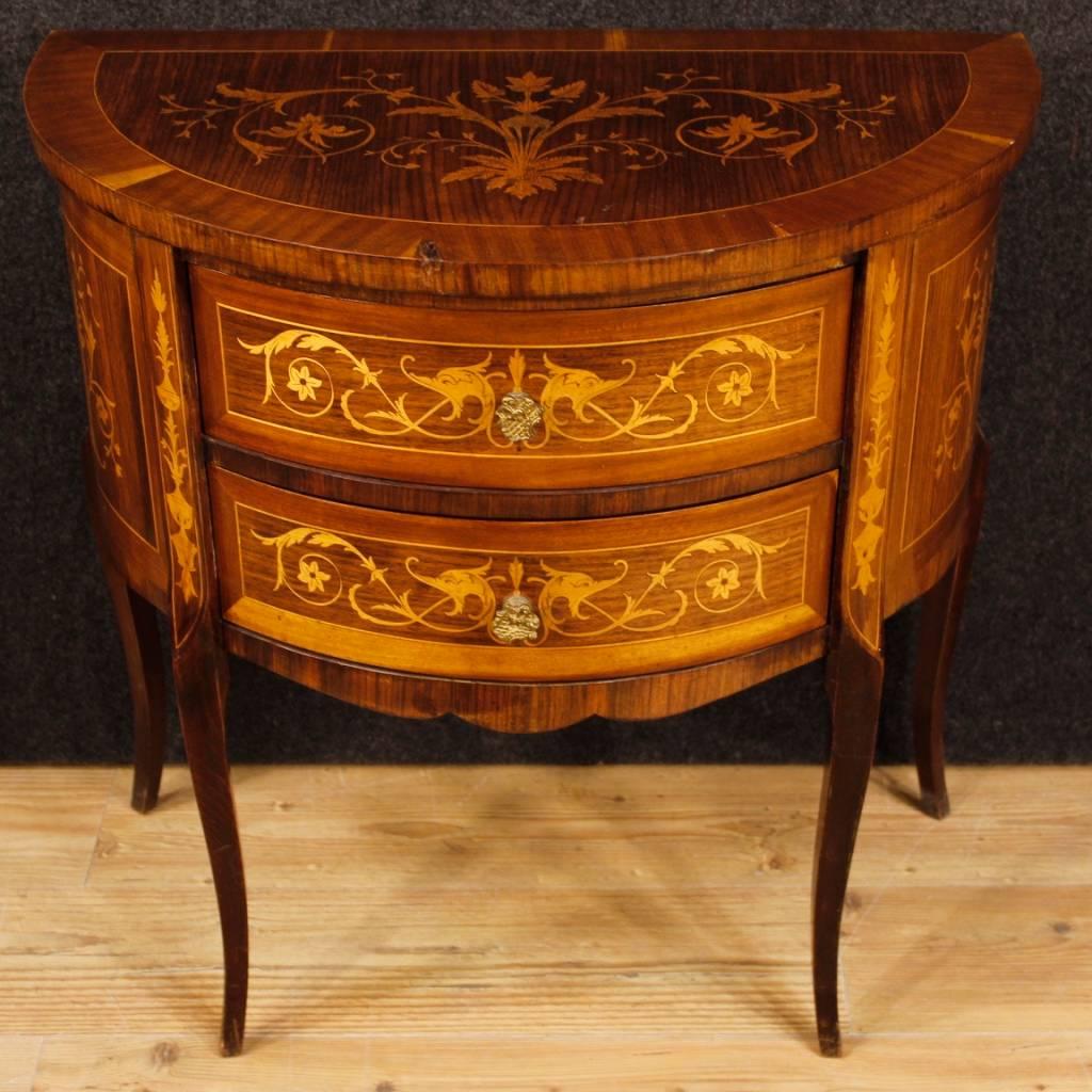 Italian dresser of the 20th century. Louis XVI style furniture pleasantly inlaid in walnut, mahogany and maple wood. Commode with two frontal drawers of good capacity. Top in character, also inlaid, of good measure and service. Furniture of