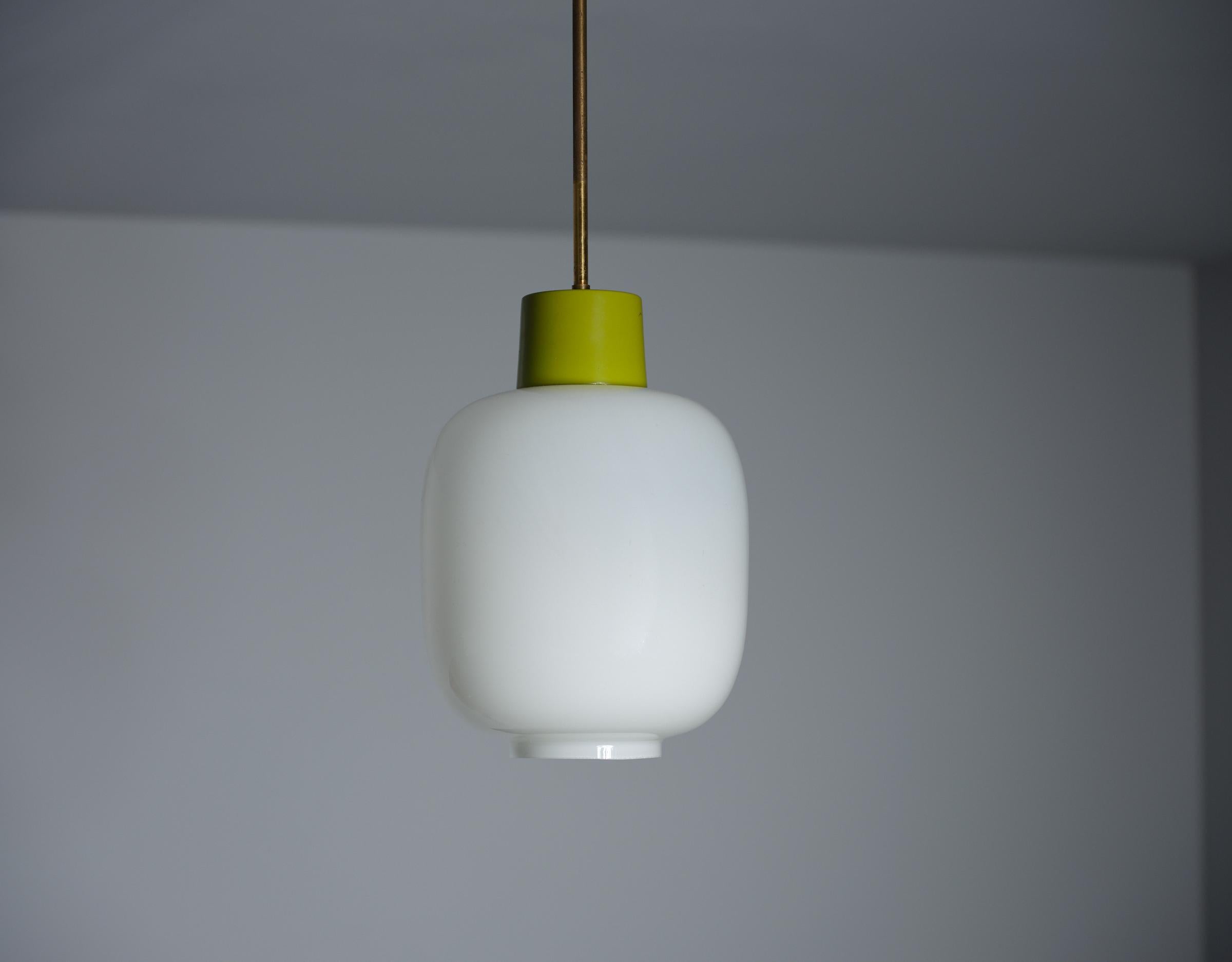 Mid-Century Modern Italian Design : 1960s Modern Ceiling Pendant Lampshade For Sale