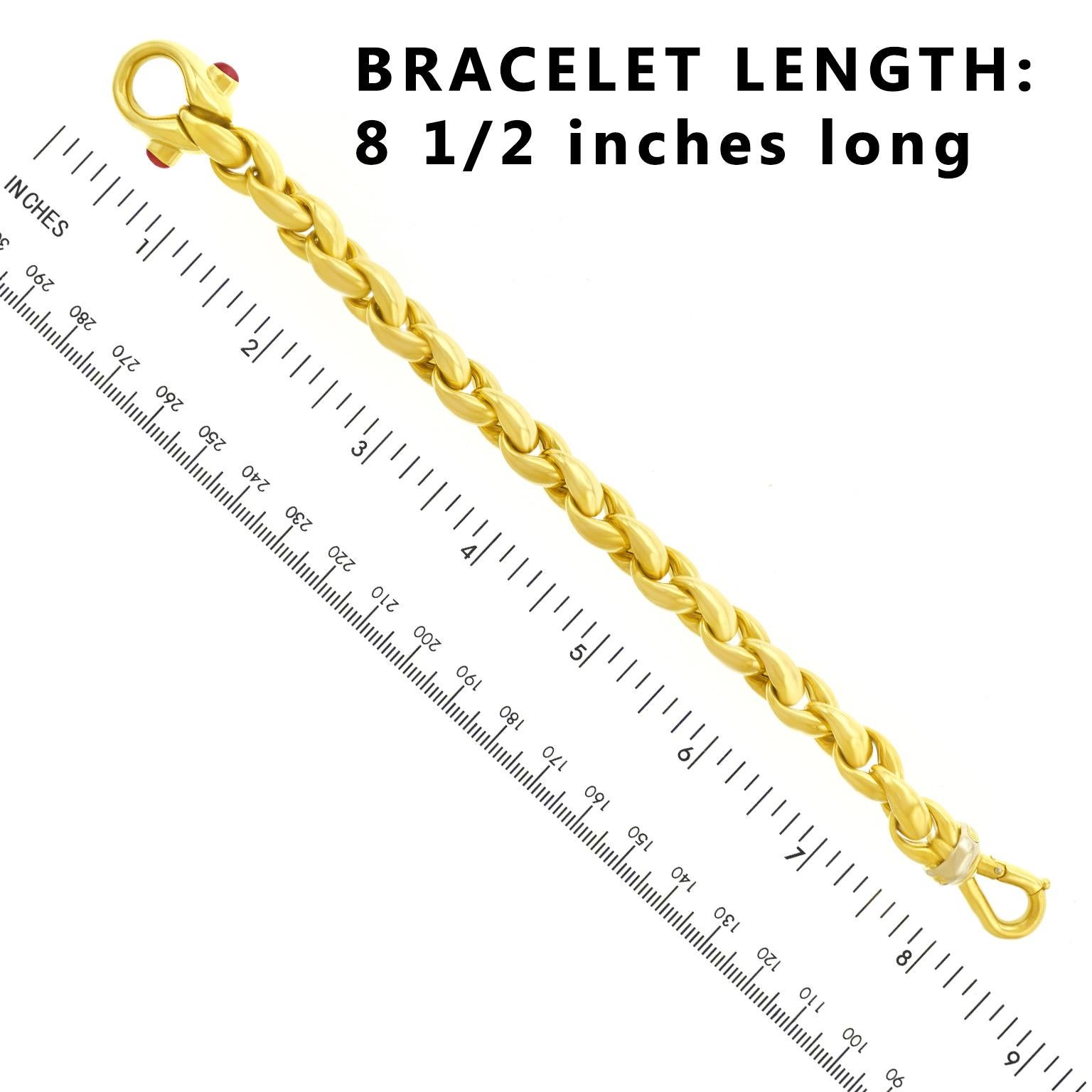 Italian Design 1970s Gold Bracelet In Excellent Condition In Litchfield, CT