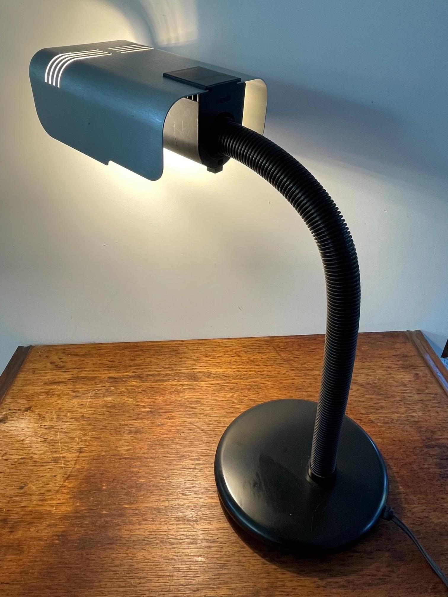 Italian Design Aluminum Gooseneck Lamp by Targetti Sankey, 1970s For Sale 3