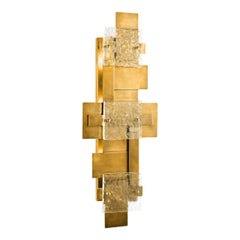 Lampada da parete grande in ottone e vetro dal design italiano e dallo stile brutalista