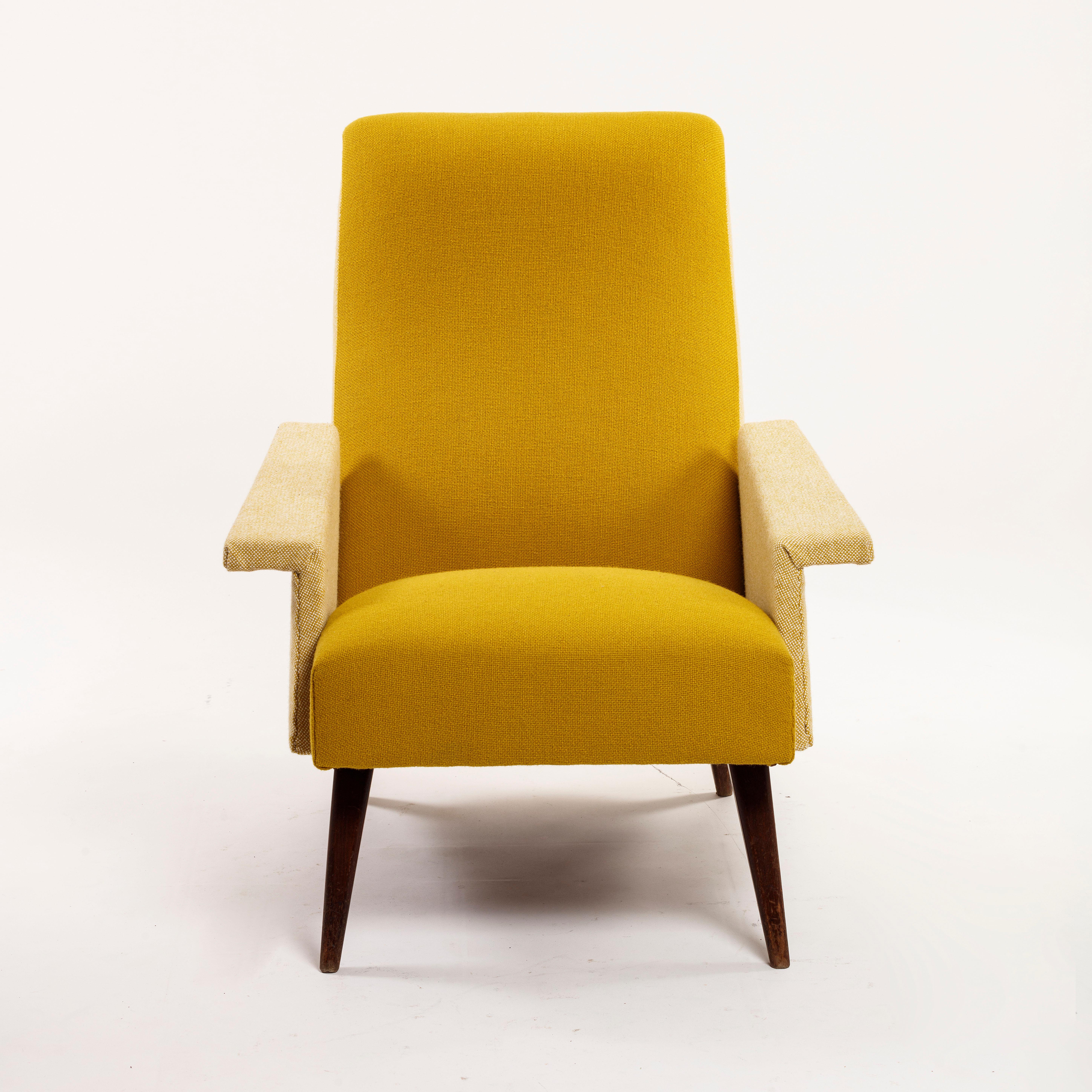 *Italian design Armchair Yellow Reupholstered For Sale 4