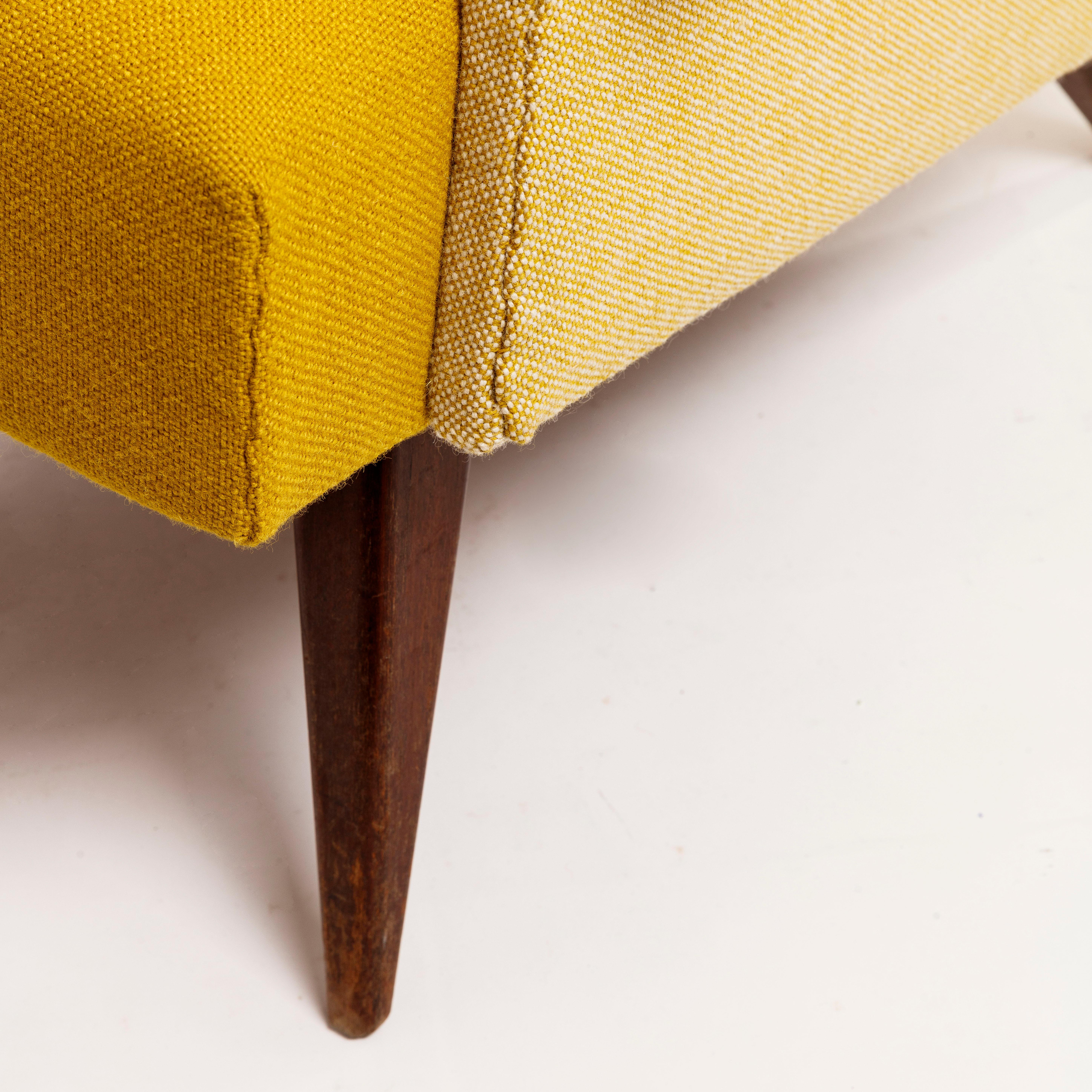 *Italian design Armchair Yellow Reupholstered For Sale 6