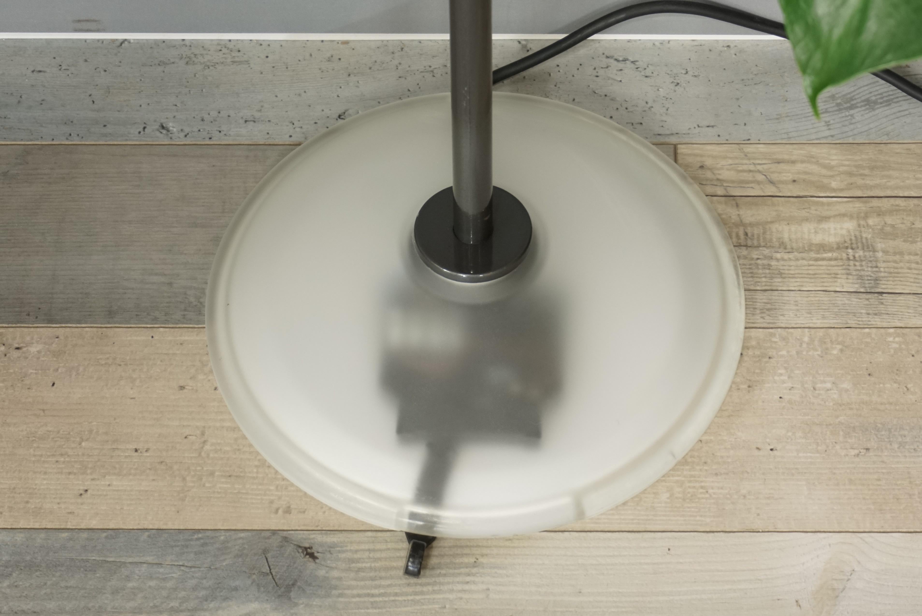 Lampadaire Arteluce de conception italienne Modèle Jill 3