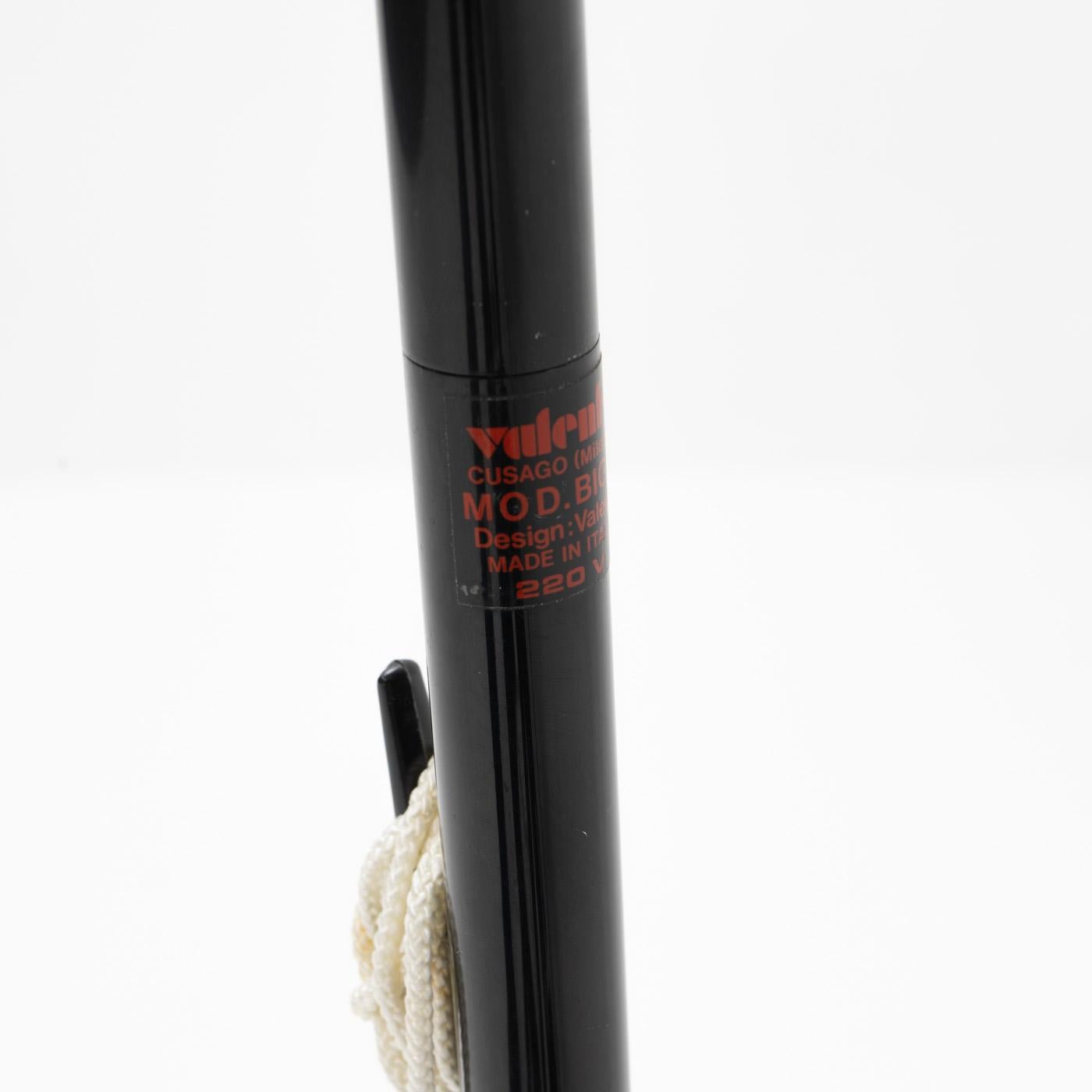 Italian Design Bigo Floor Ceiling Tension Pole Lamp by Valenti, Italy 1980s For Sale 1
