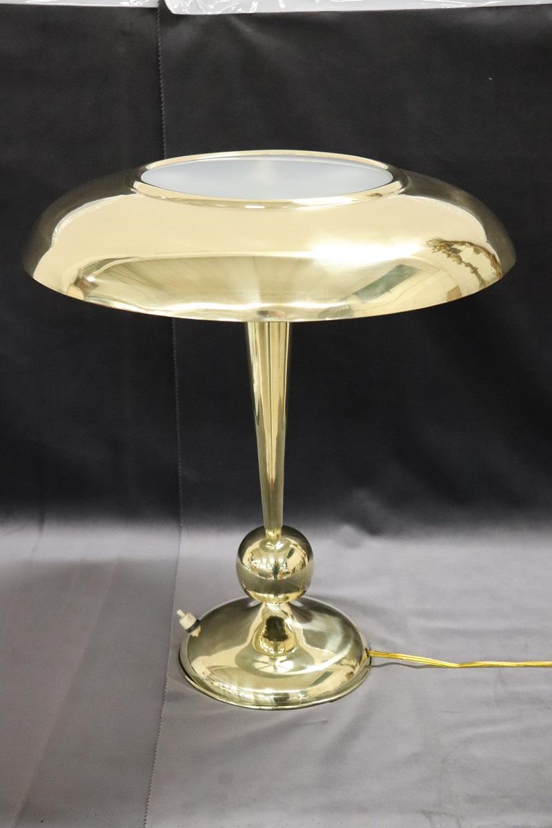 Italian Design Brass Table Lamp by Oscar Torlasco for Lumi, 1950s In Good Condition For Sale In Casale Monferrato, IT