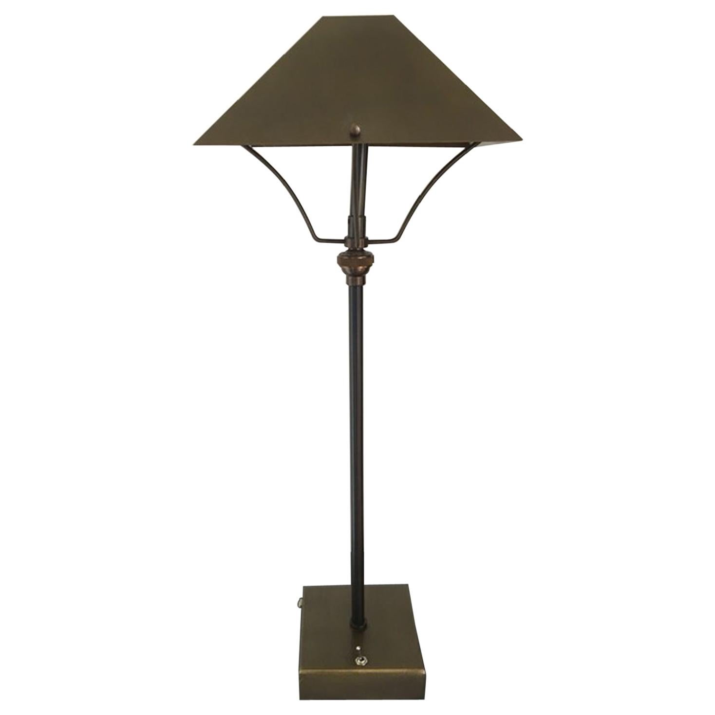 Lampe de table sans fil en laiton bruni de conception italienne Contemporary Production en vente