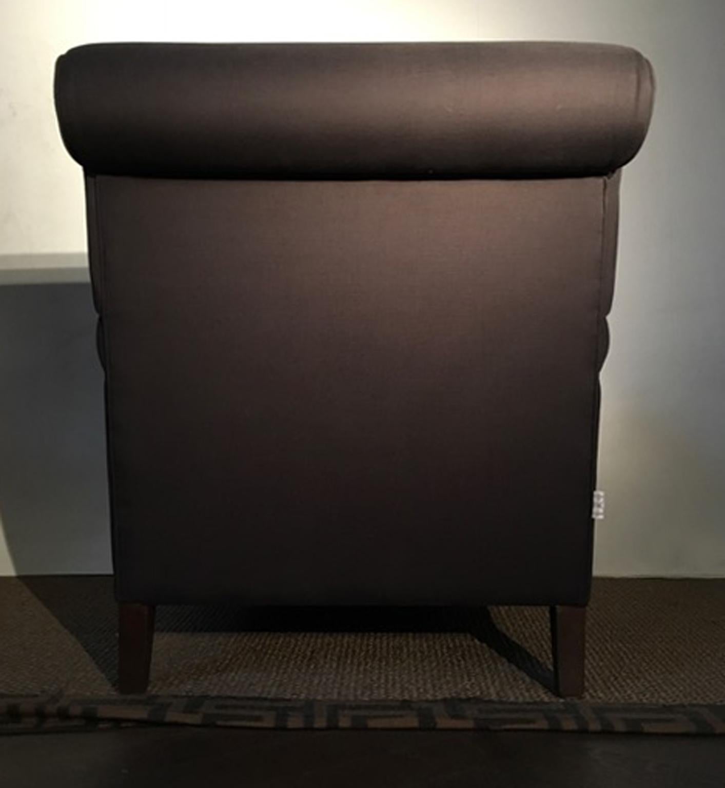 Italien Zeitgenössisches Design Kaffee Farbe Leinen gepolstert Sessel im Zustand „Gut“ im Angebot in Brescia, IT