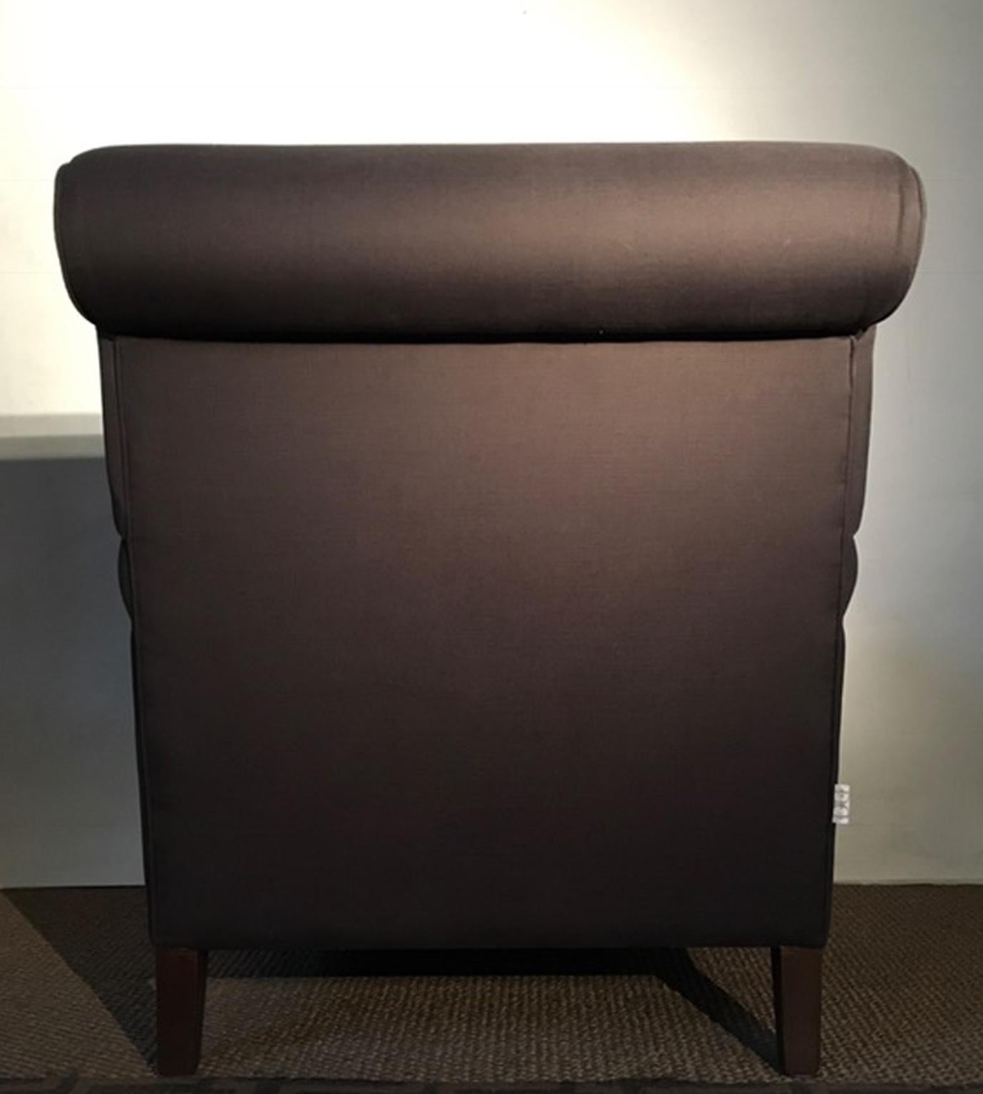 Italien Zeitgenössisches Design Kaffee Farbe Leinen gepolstert Sessel (21. Jahrhundert und zeitgenössisch) im Angebot