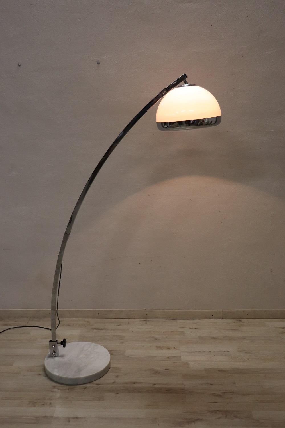 Late 20th Century Italian Design by Harvey Guzzini Adjustable Arc Floor Lamp, 1970s For Sale