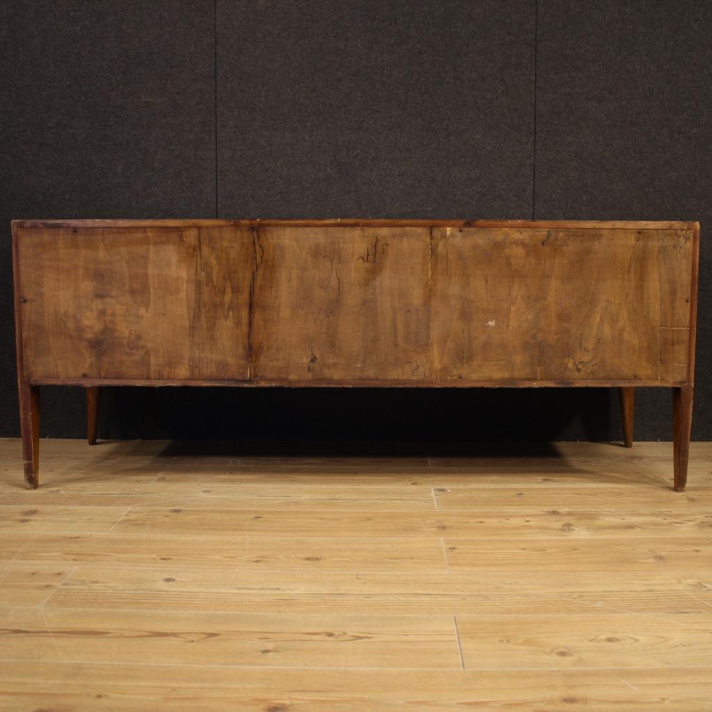 20th Century Italian Design Chest of Drawers in Walnut, Briar, Beech and Fruit Woods For Sale