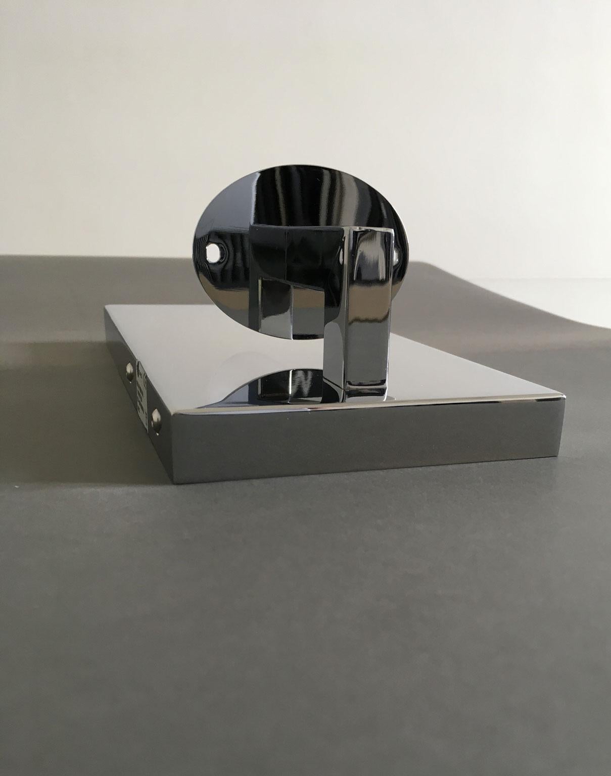 Italy Mid-Century Modern Style Metal Chrome Wall Lights For Sale 5