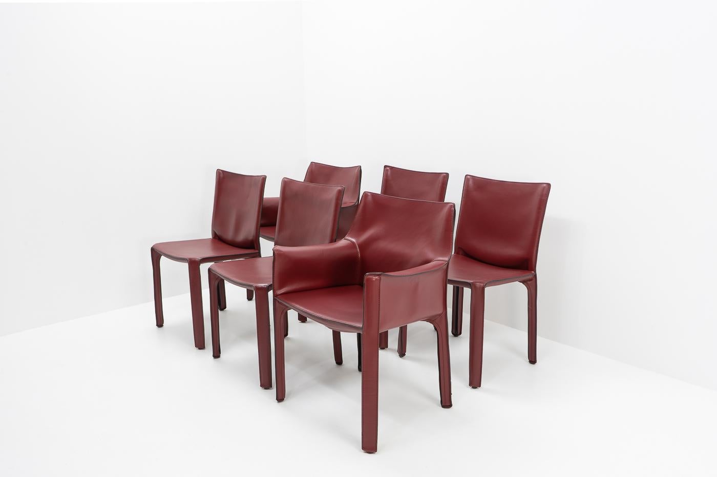 Italian Design Classics, Cab Chairs by Mario Bellini for Cassina, Set of 6 In Good Condition For Sale In Renens, CH