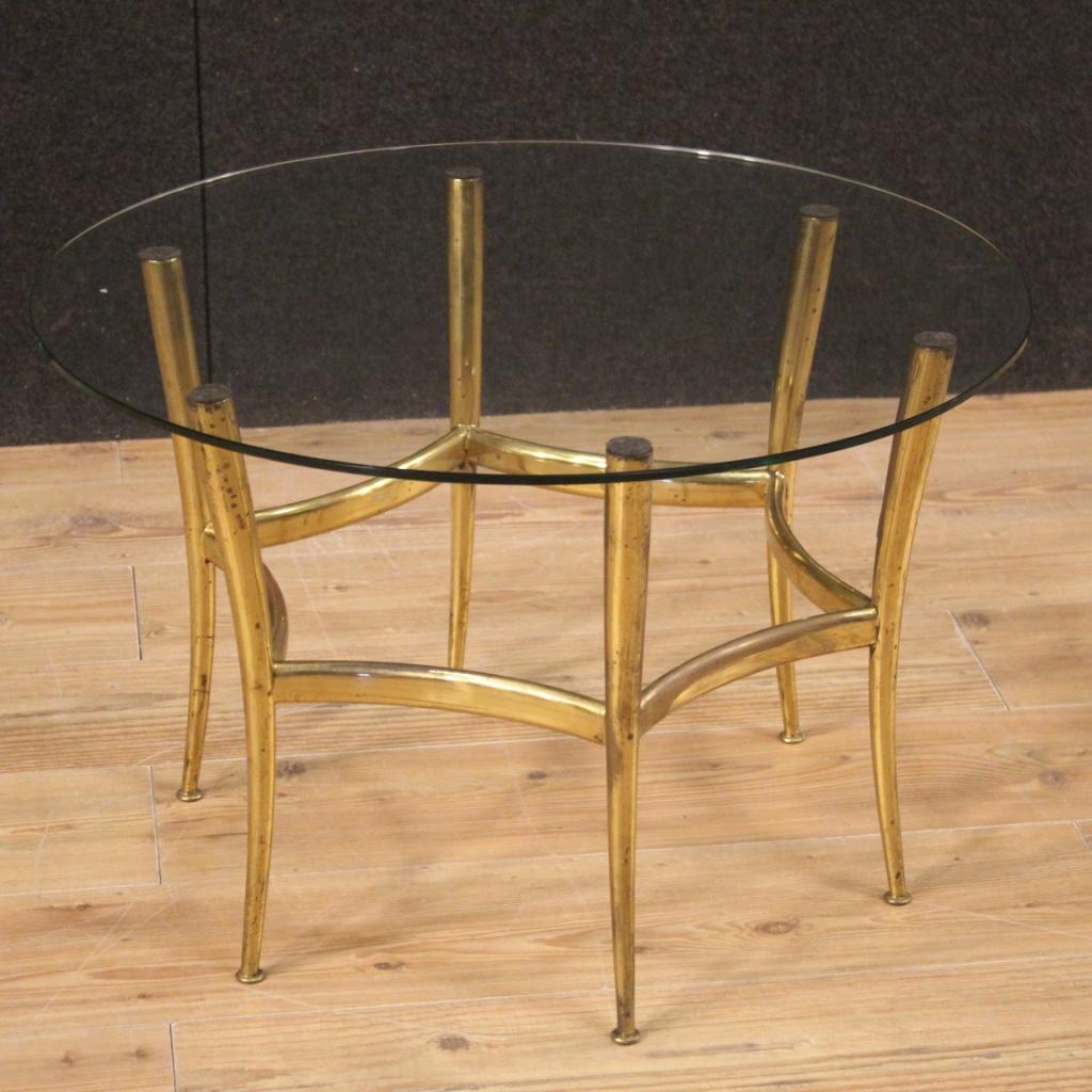 20th Century Italian Design Coffee Table in Golden Brass with Glass Top For Sale