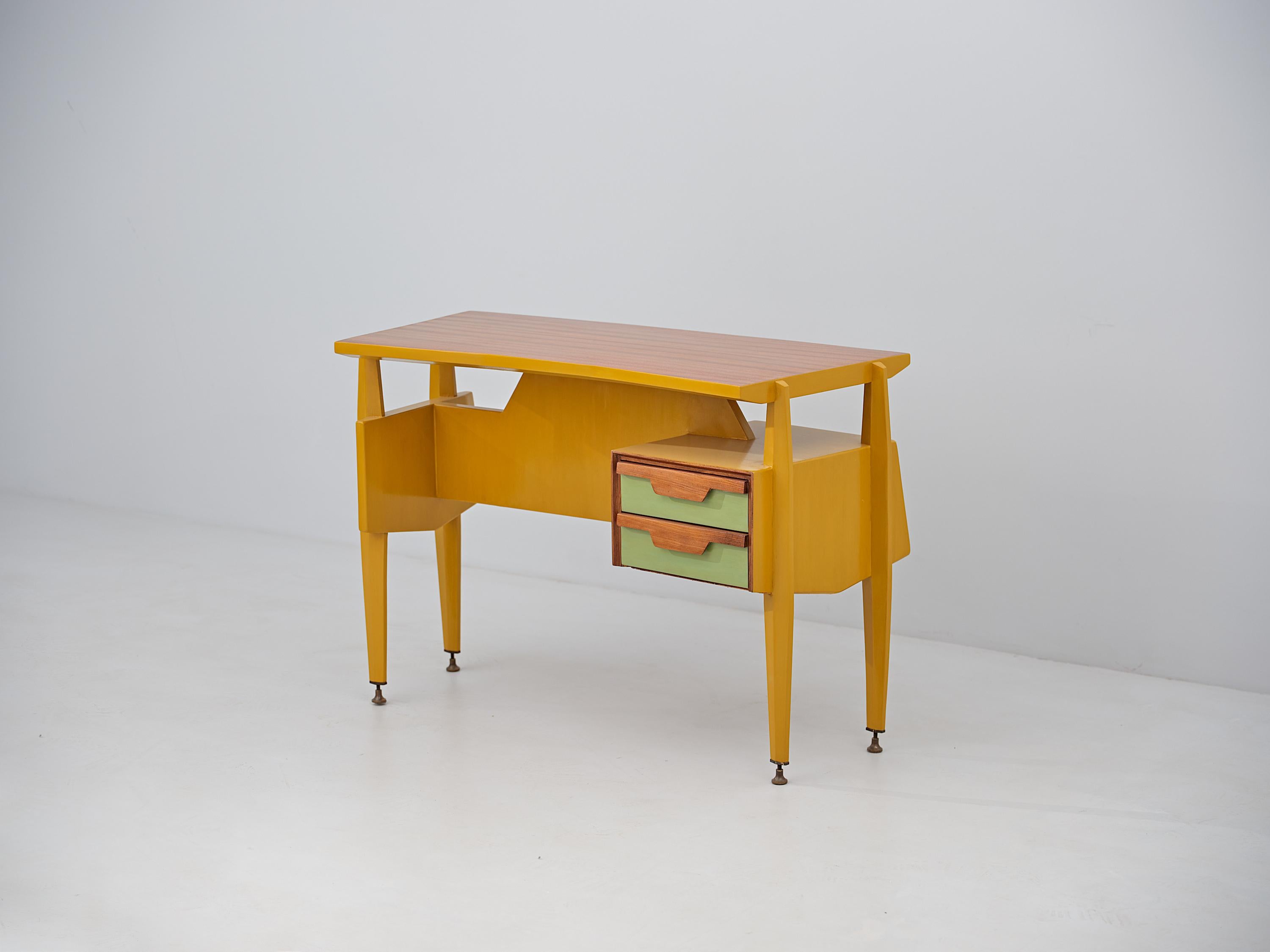 Italian Design Desk from the 50s, Restyled with Modern Flair by RETRO4M For Sale 4