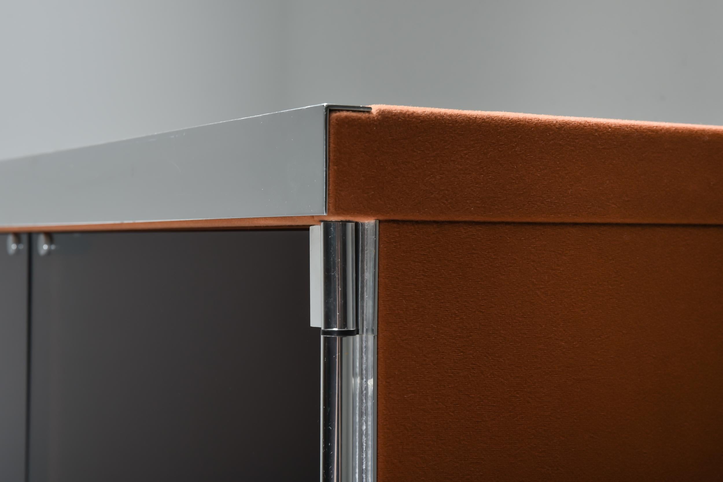 Italian Design Dresser in Cognac Leather, Chrome and Black Glass for Hermès 4