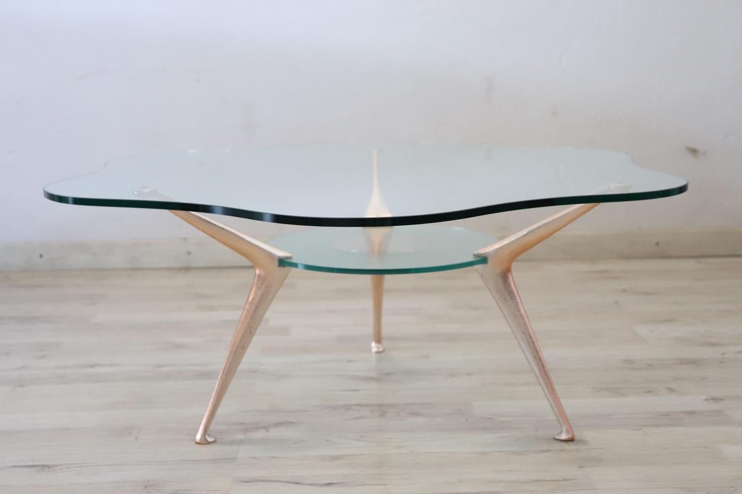 Italian Design Flower Coffee Table or Sofa Table by Bontempi, 1970s For Sale 1