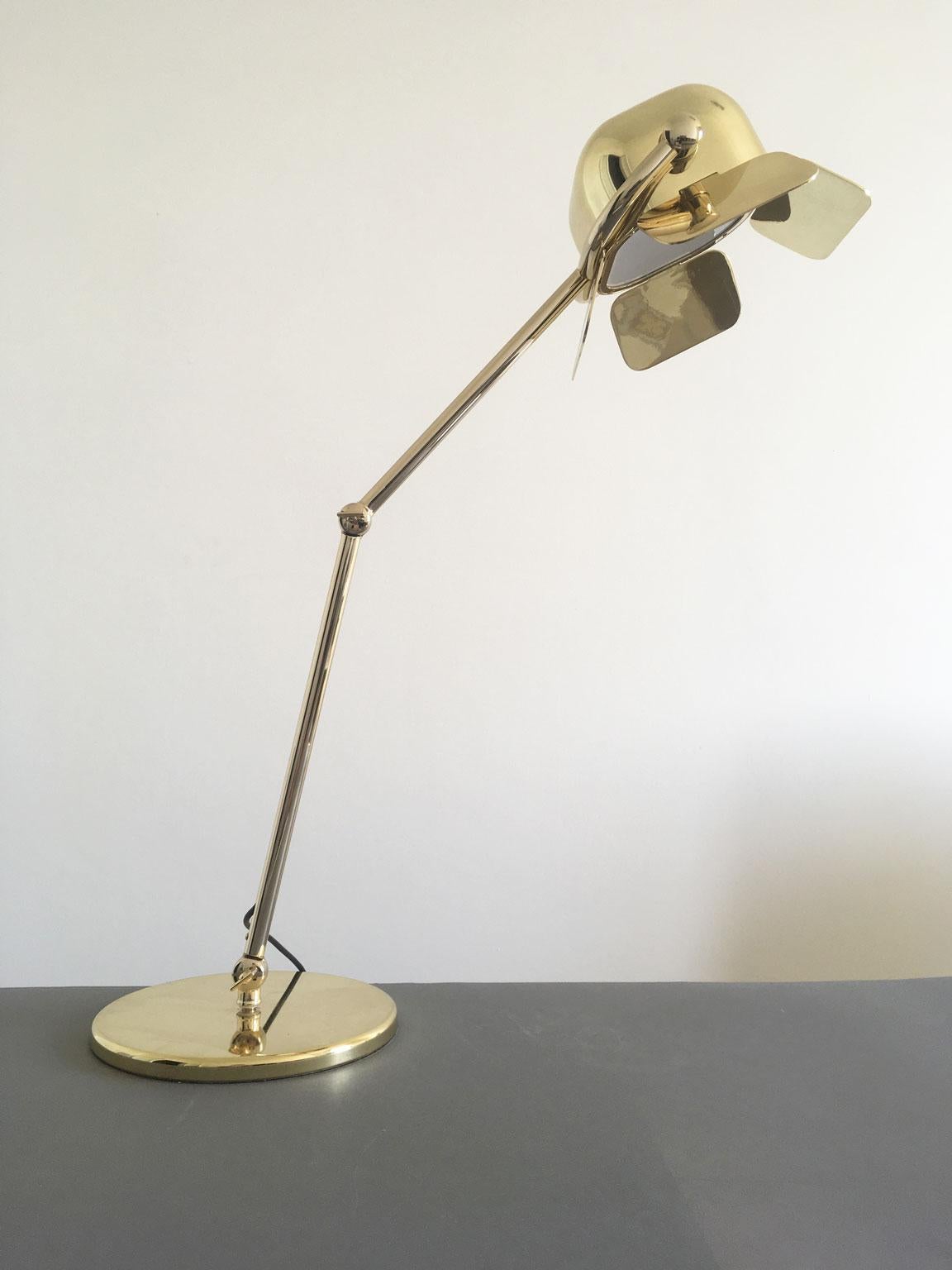 Lampe de bureau Flamingo en laiton de conception italienne Ghidini 1961 en vente 5