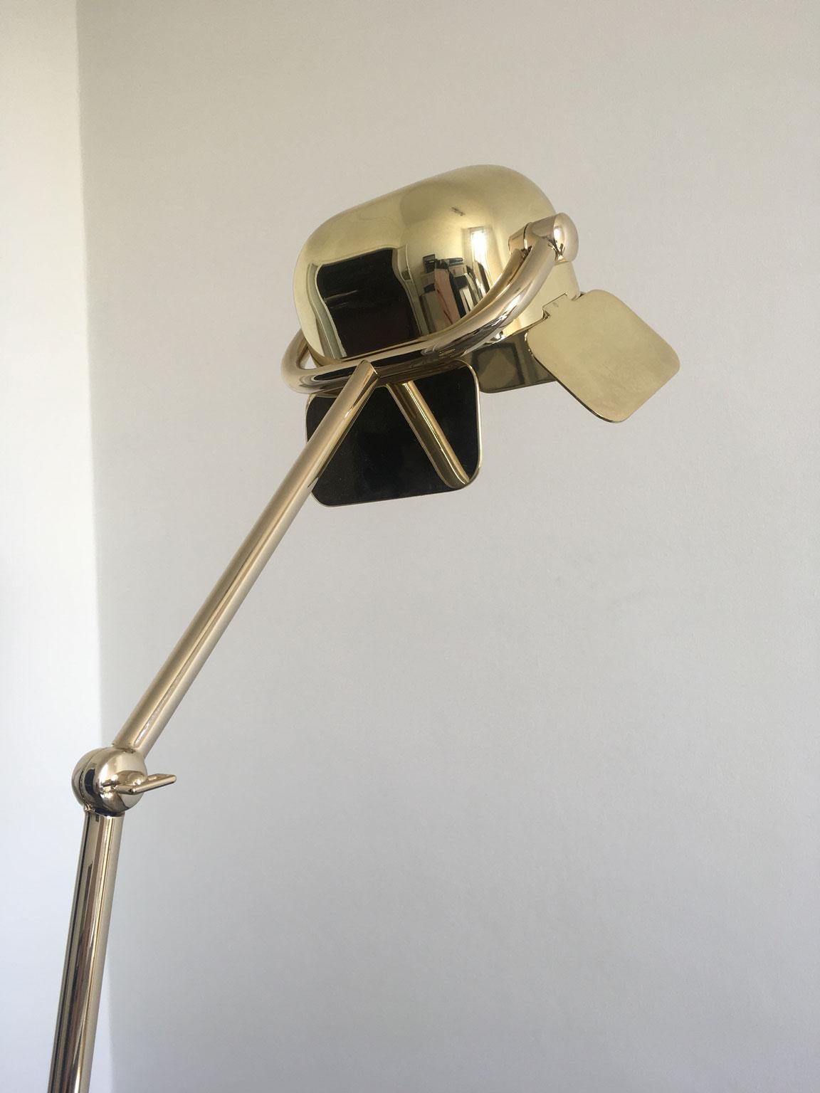 Italian Design Ghidini 1961 Flamingo Brass Table Lamp For Sale 1