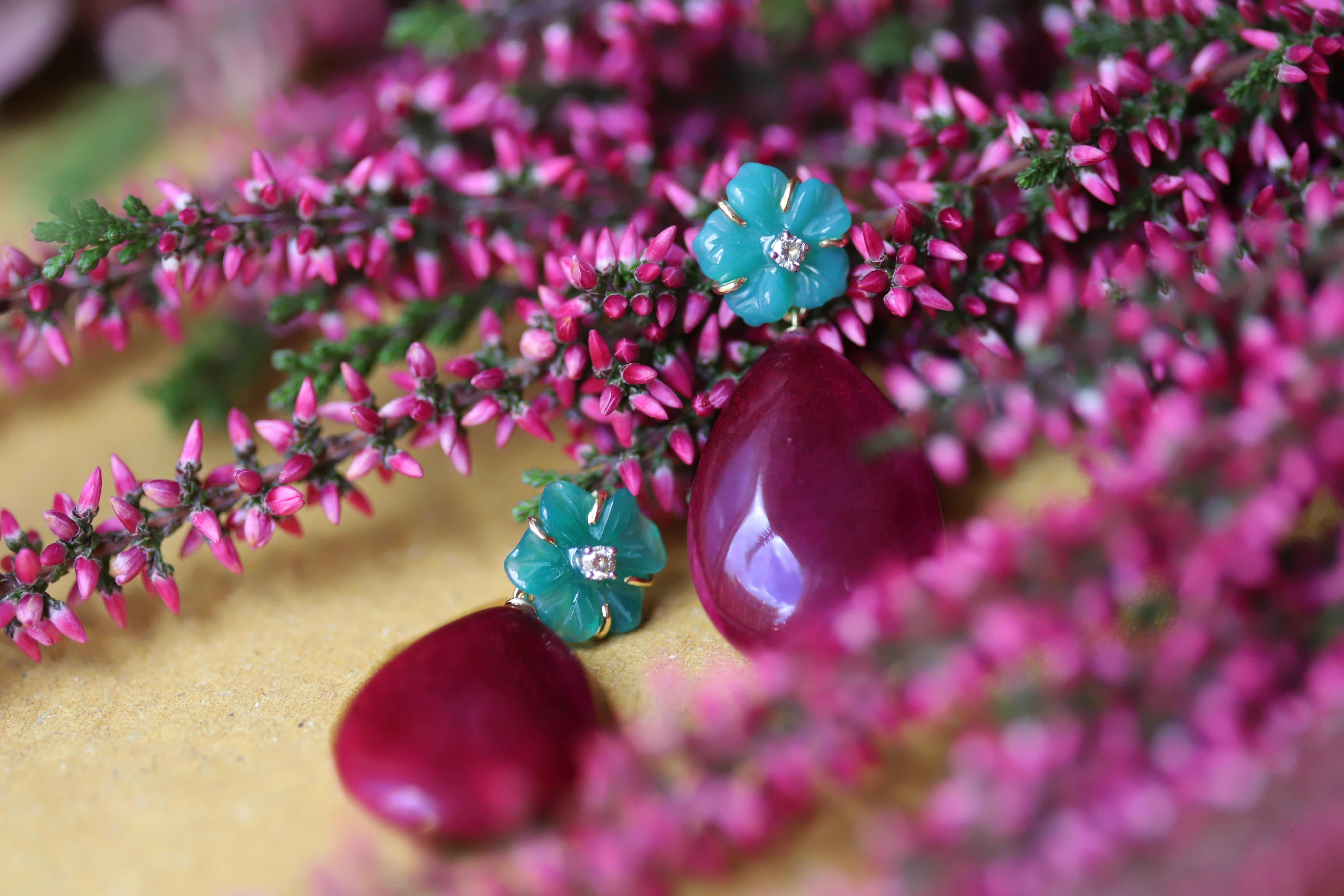 Italian Design Jade Green Agate Diamonds 18k Gold Happy Flower Dangle Earrings For Sale 8