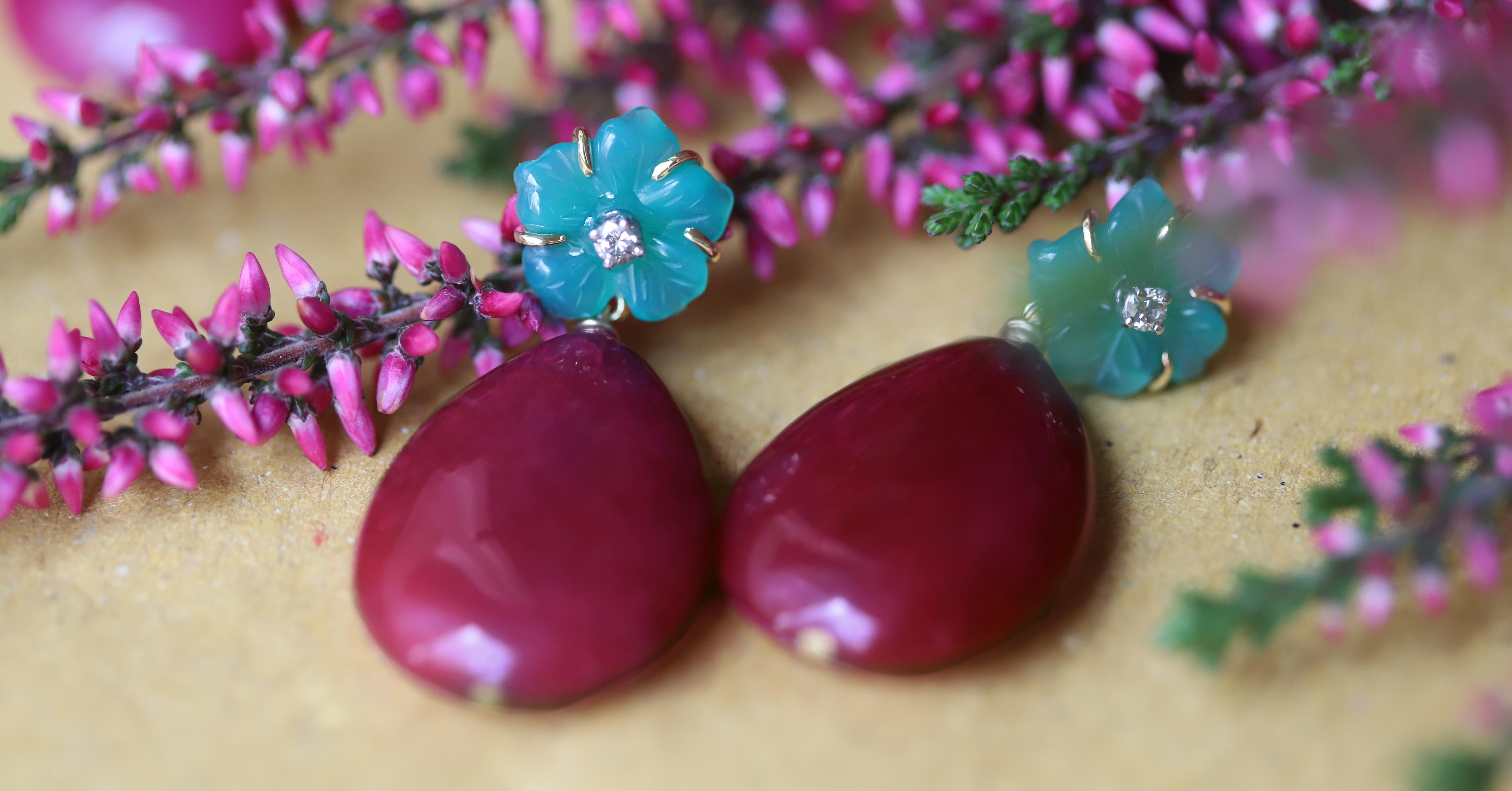Red Jade 0.06c White Diamonds Green Agate 18k Gold Happy Flower Dangle Earrings For Sale 1