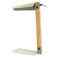 Lampada di design italiano in lamiera laccata e Oak, 2000